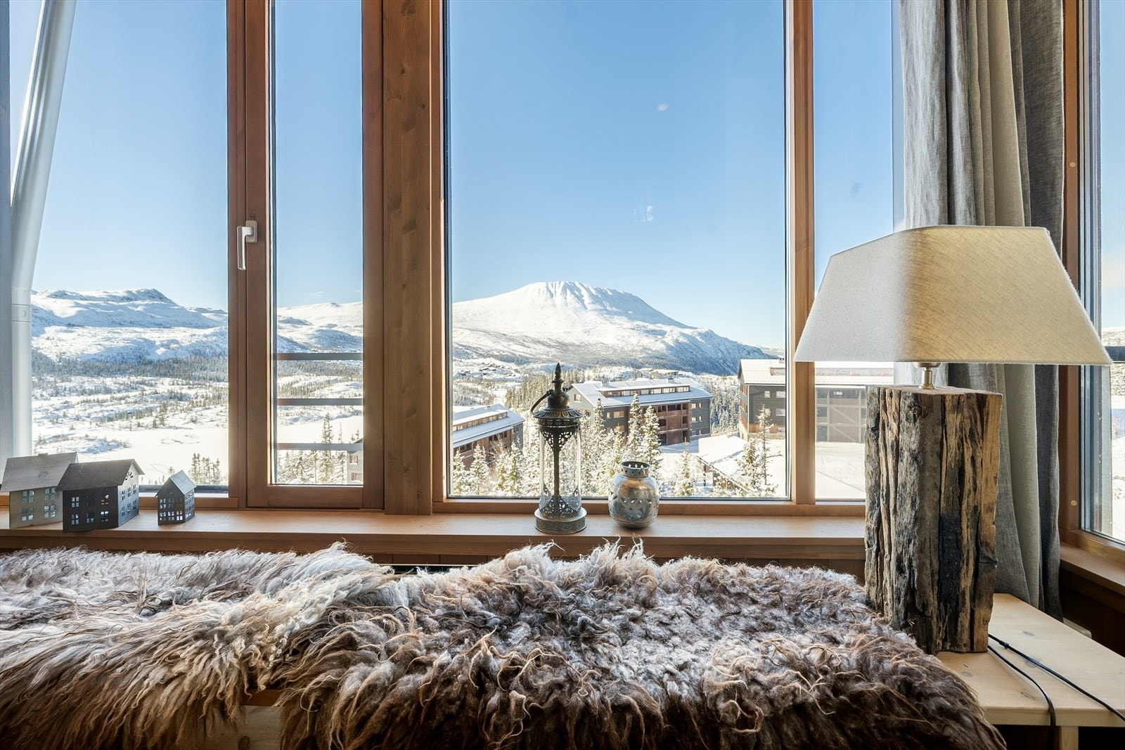 Med sitt sentrale og lett tilgjengelige beliggenhet, er dette et ideelt utgangspunkt for å utforske både Gaustatoppen og nærliggende attraksjoner. Galleribilde