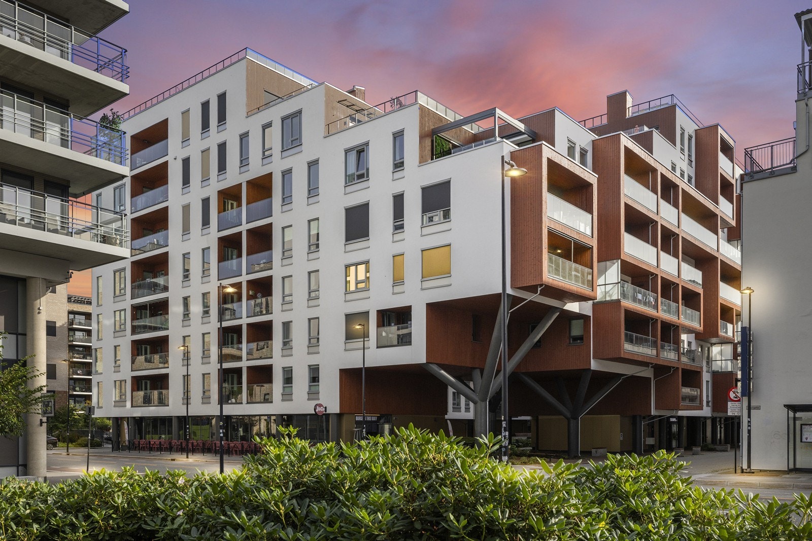 Med beliggenhet midt i Lillestrøm sentrum har du alt av servicetilbud rett utenfor døren. Galleribilde