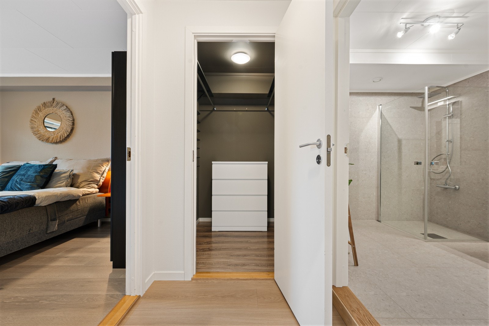 Tilgang til innvendig bod for ekstra oppbevaring. Galleribilde