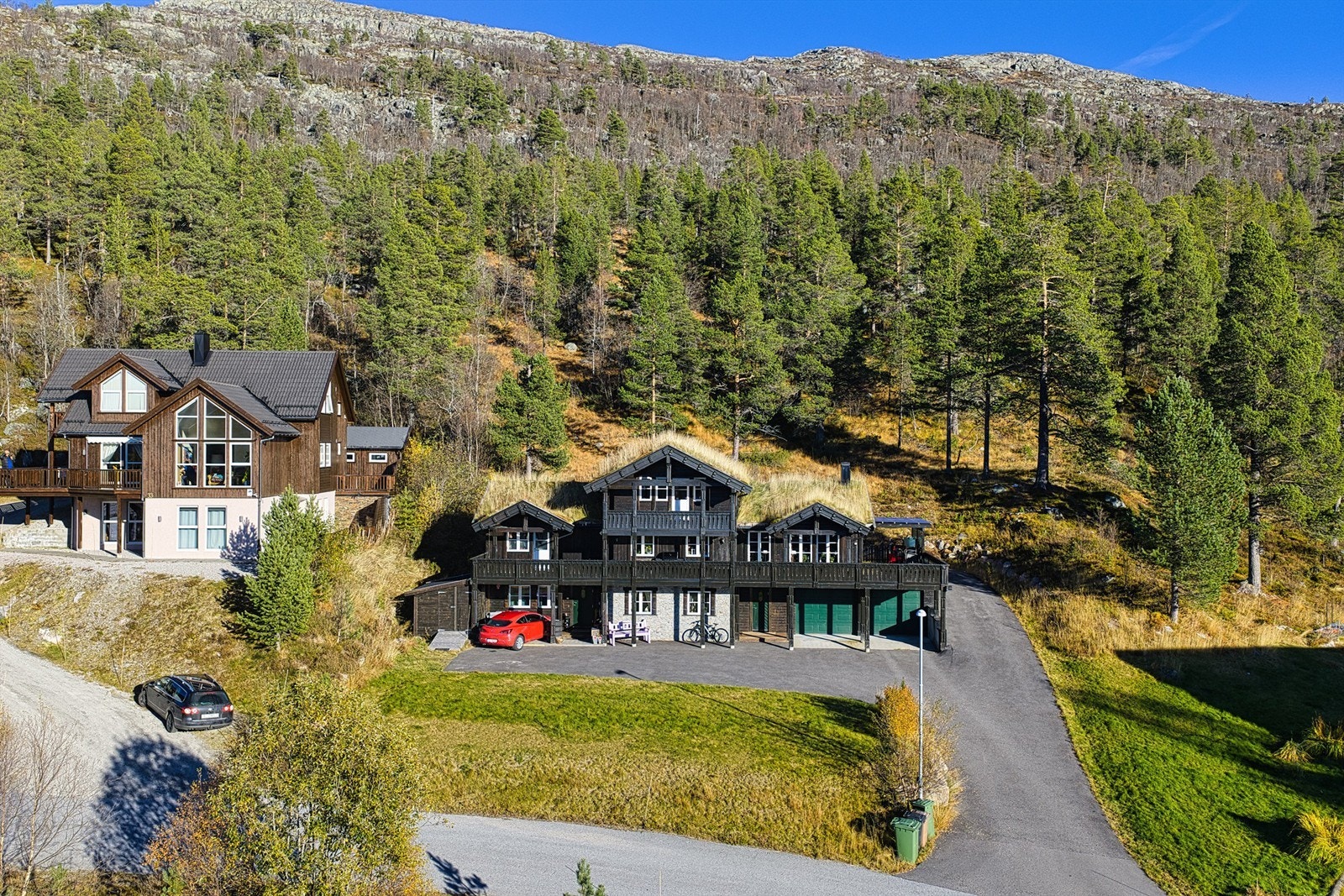 Usjenert og solrik beliggenhet. Galleribilde