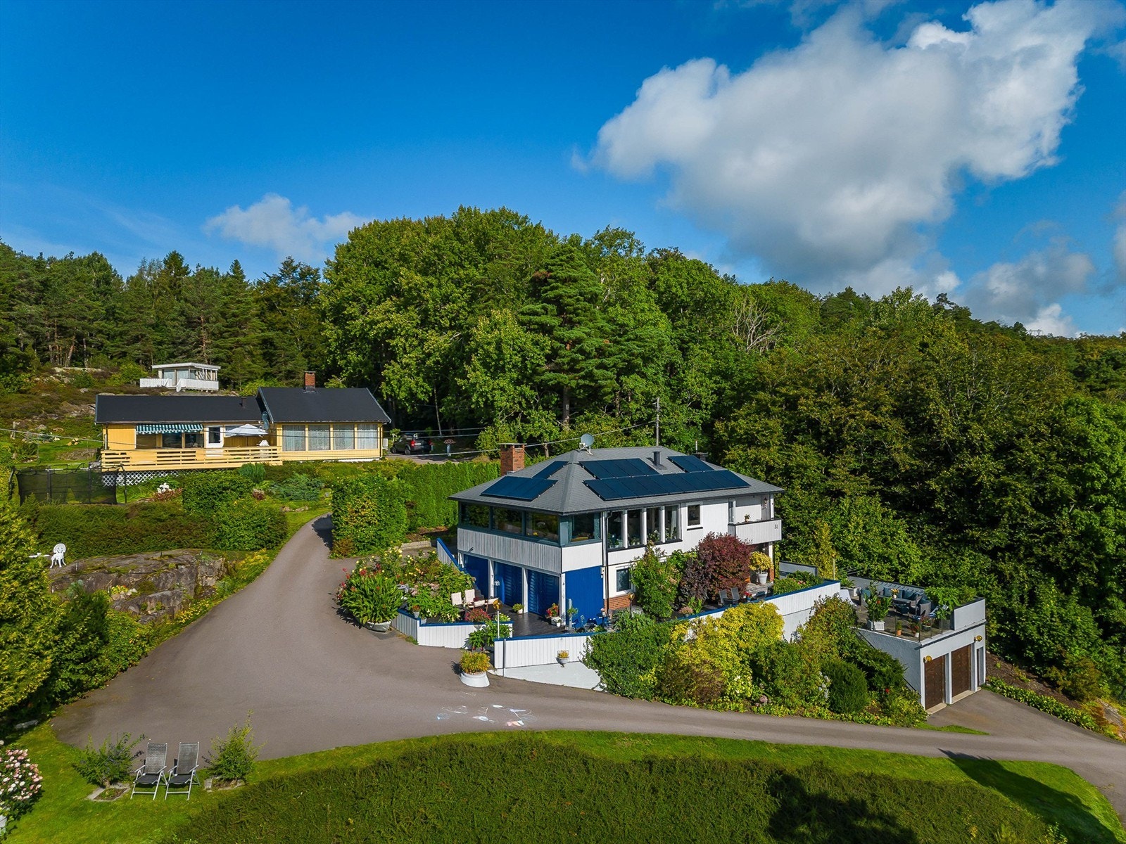 Her bor du i et rolig og veletablert område som er svært barnevennlig. Galleribilde