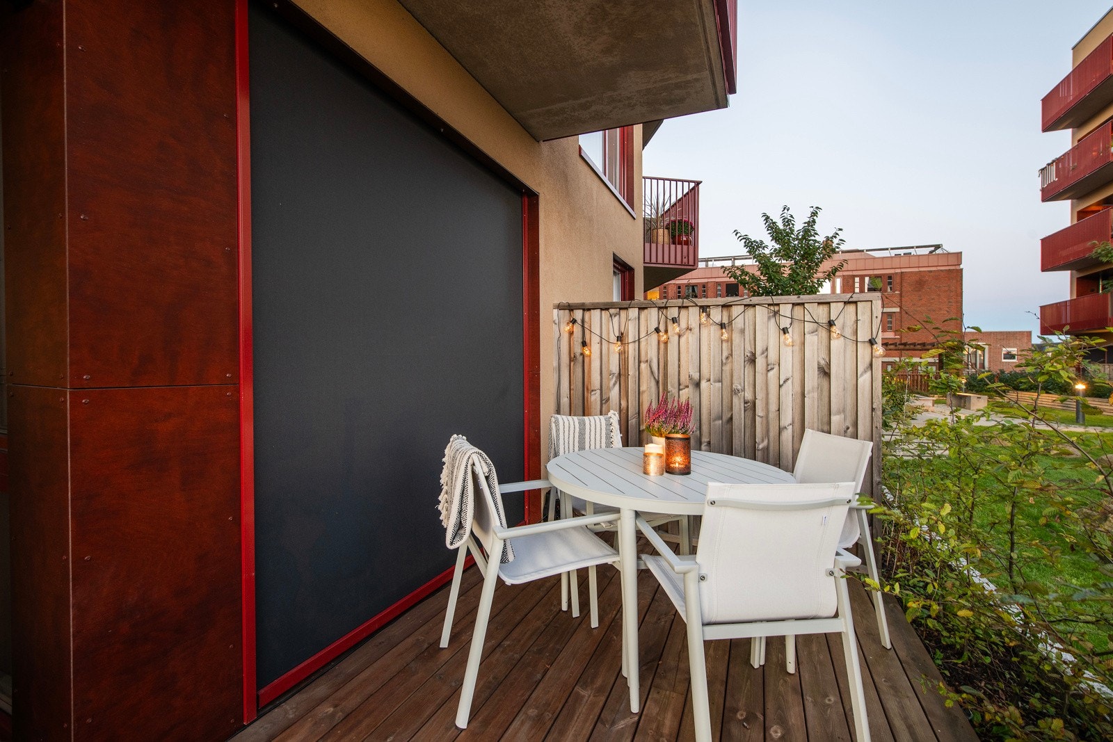 Uteplass syd - Utvendig screens Galleribilde