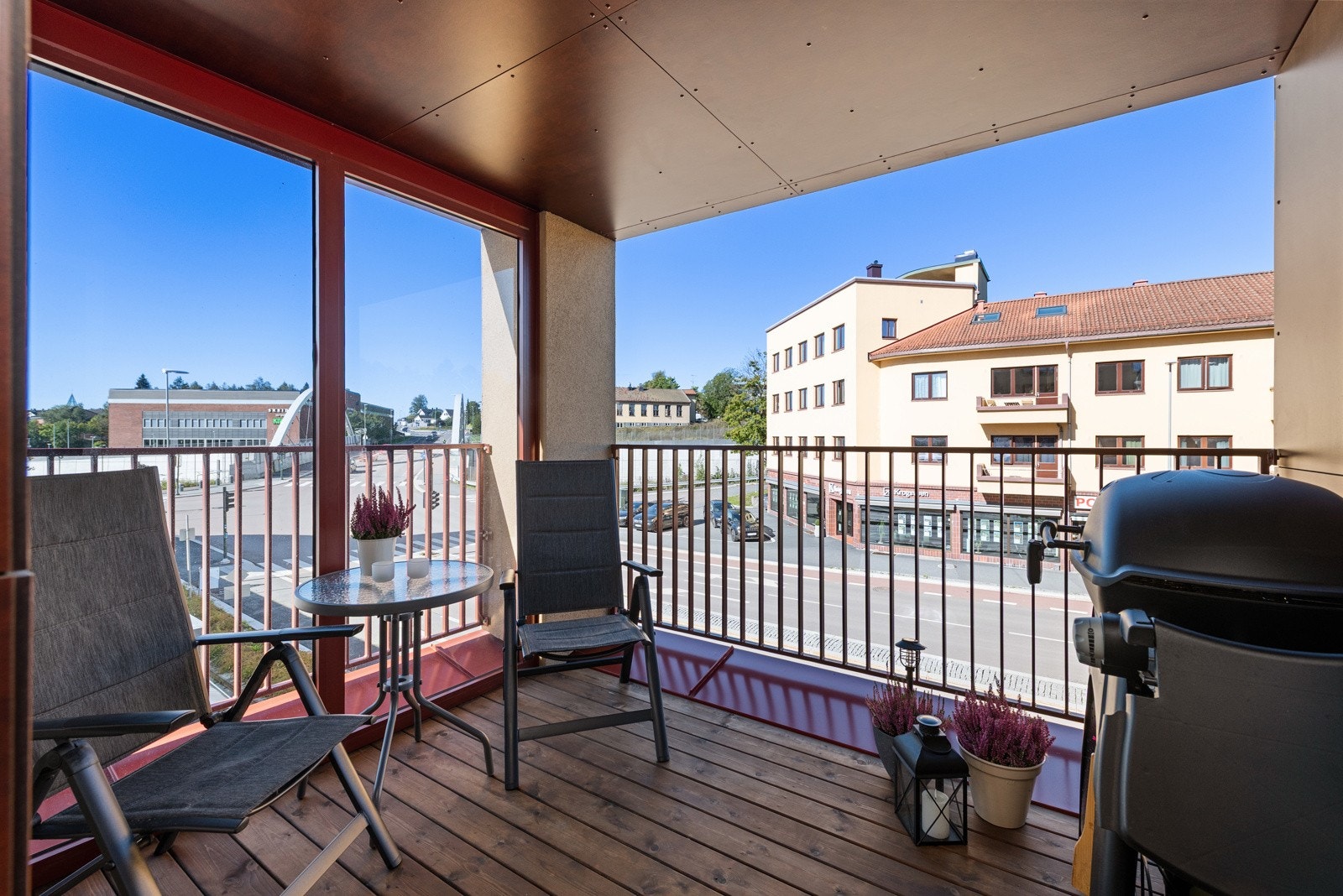 Praktisk med overbygget balkong Galleribilde