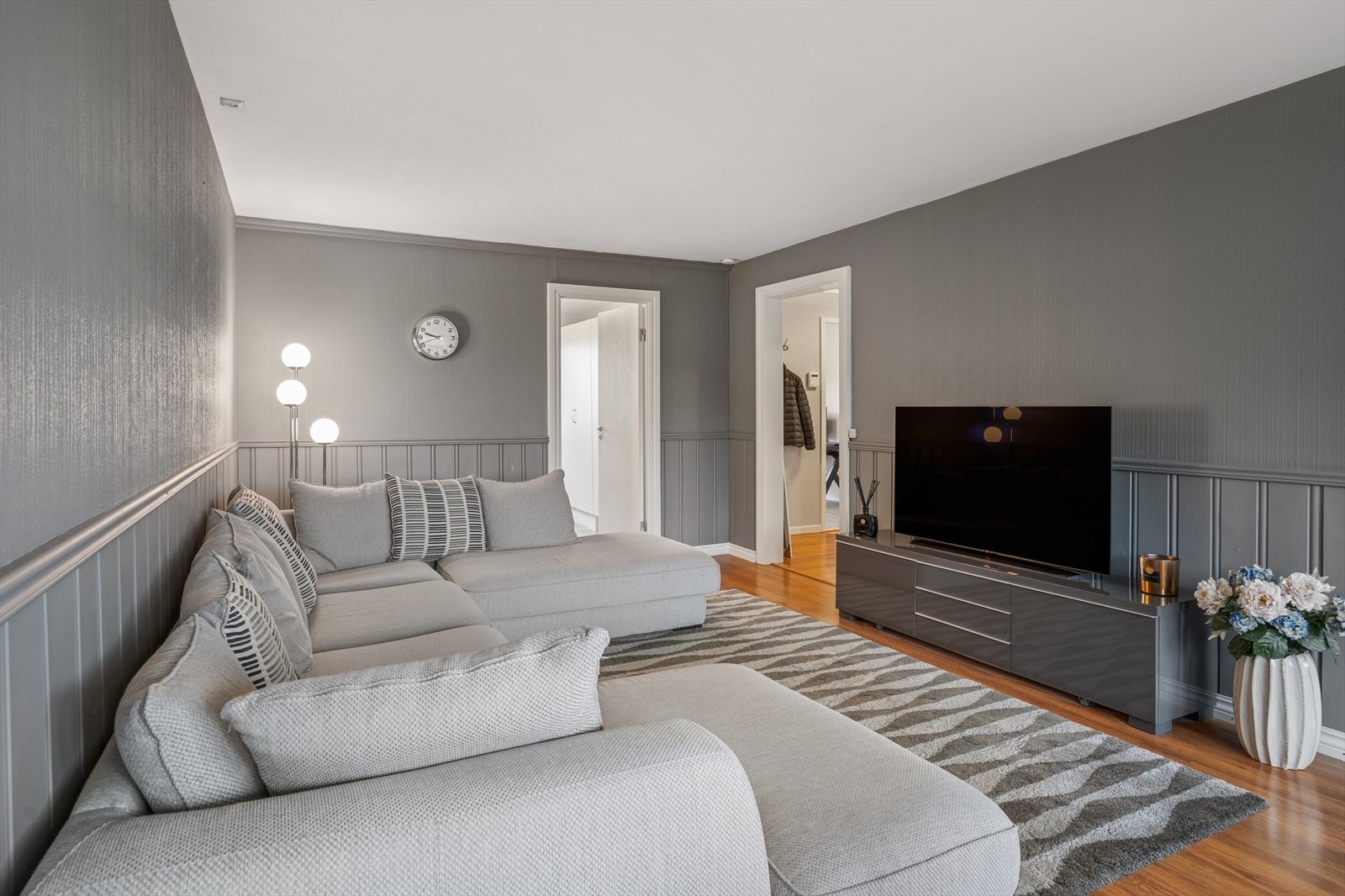 sosial stue-perfekt til både hverdag og selskap. Galleribilde