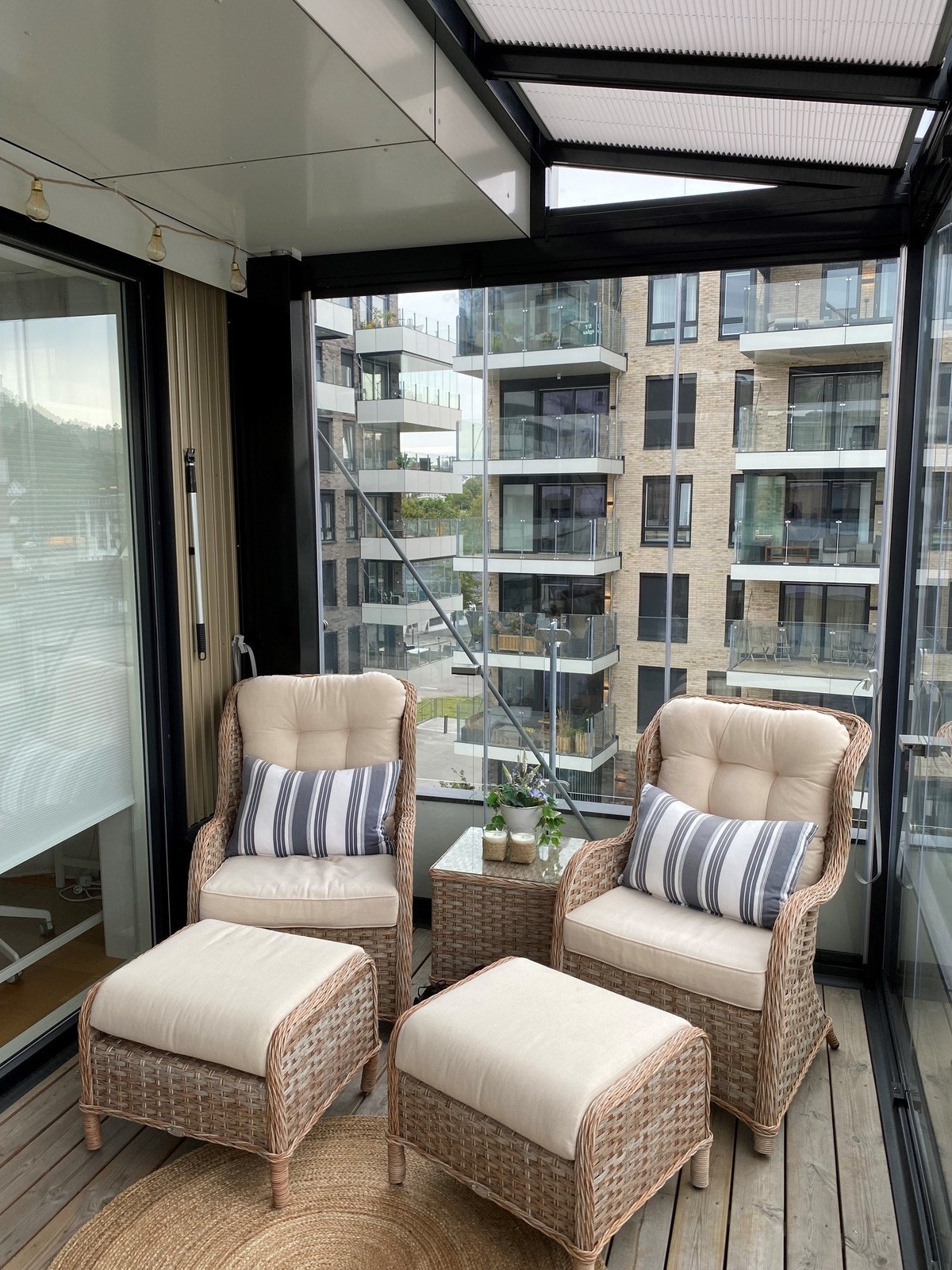 Plass til hyggelige utemøbler Galleribilde