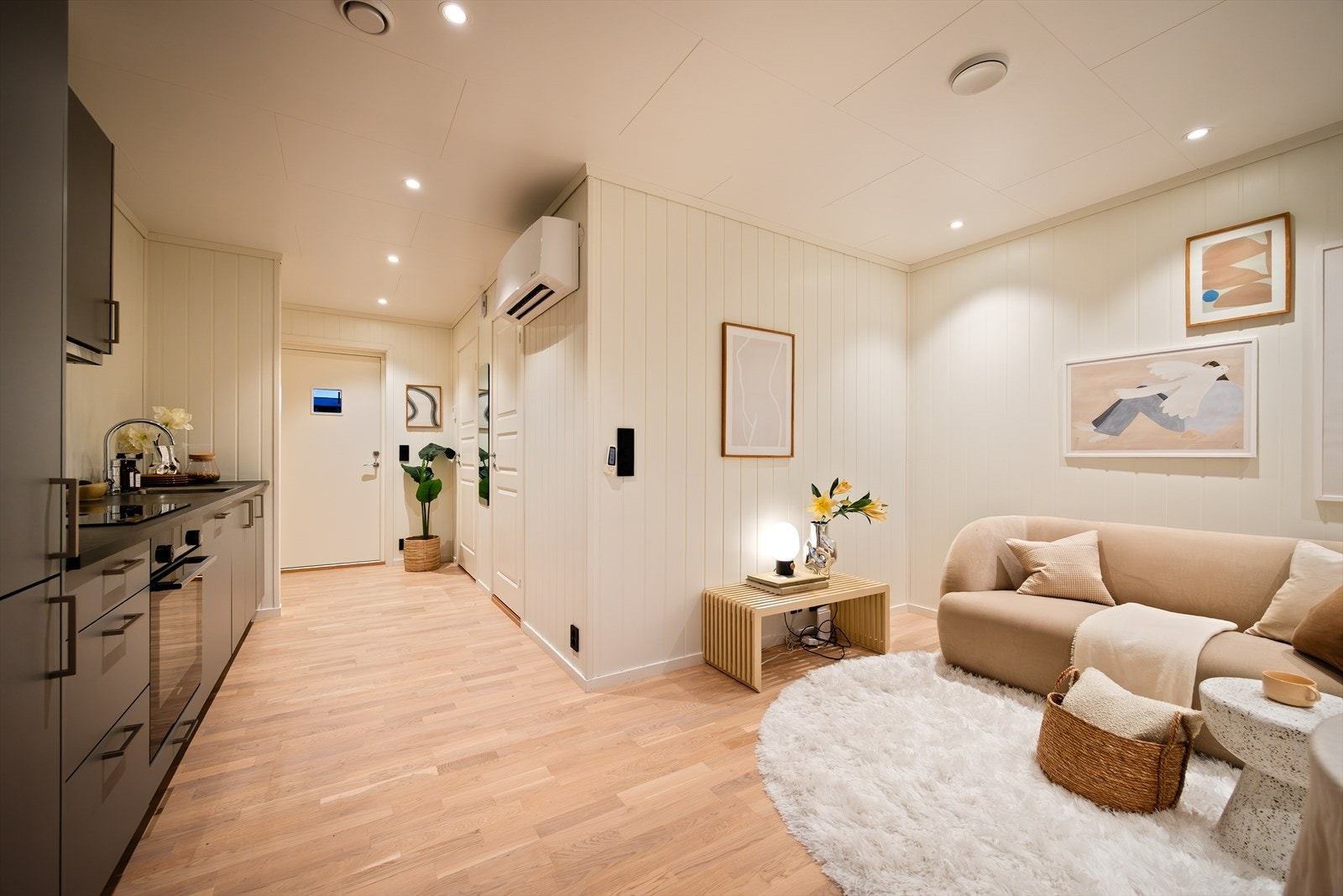 Leiligheten er moderne med liten brukstillatelse. Galleribilde