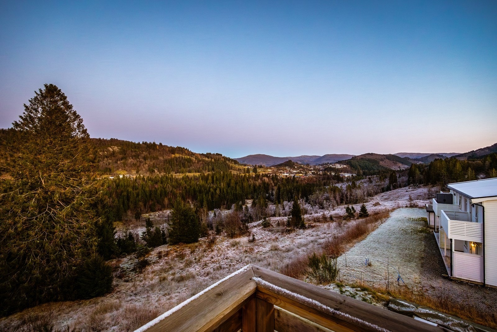 Utsikten fra leiligheten. Galleribilde