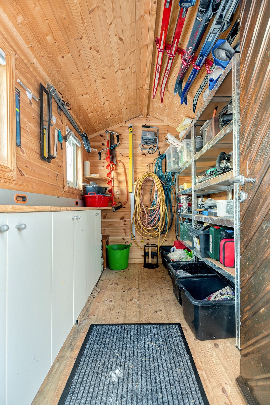 Utvendig redskapsbod Galleribilde