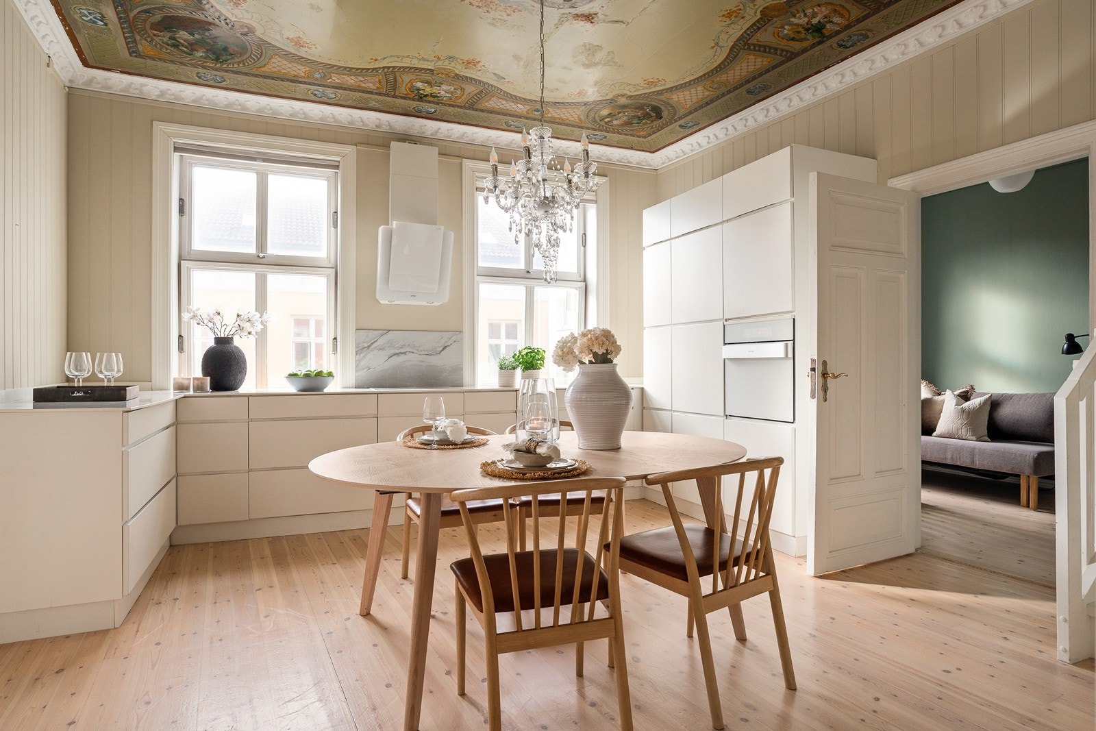 En lys og gjennomgående selveier med helt spesiell atmosfære Galleribilde