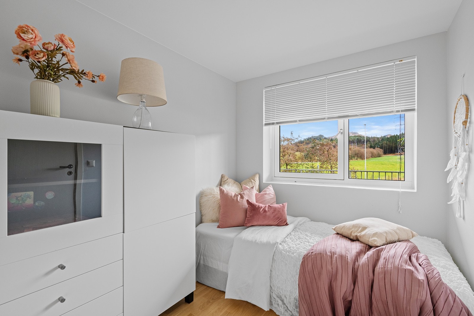 Soverom nr.2 Galleribilde