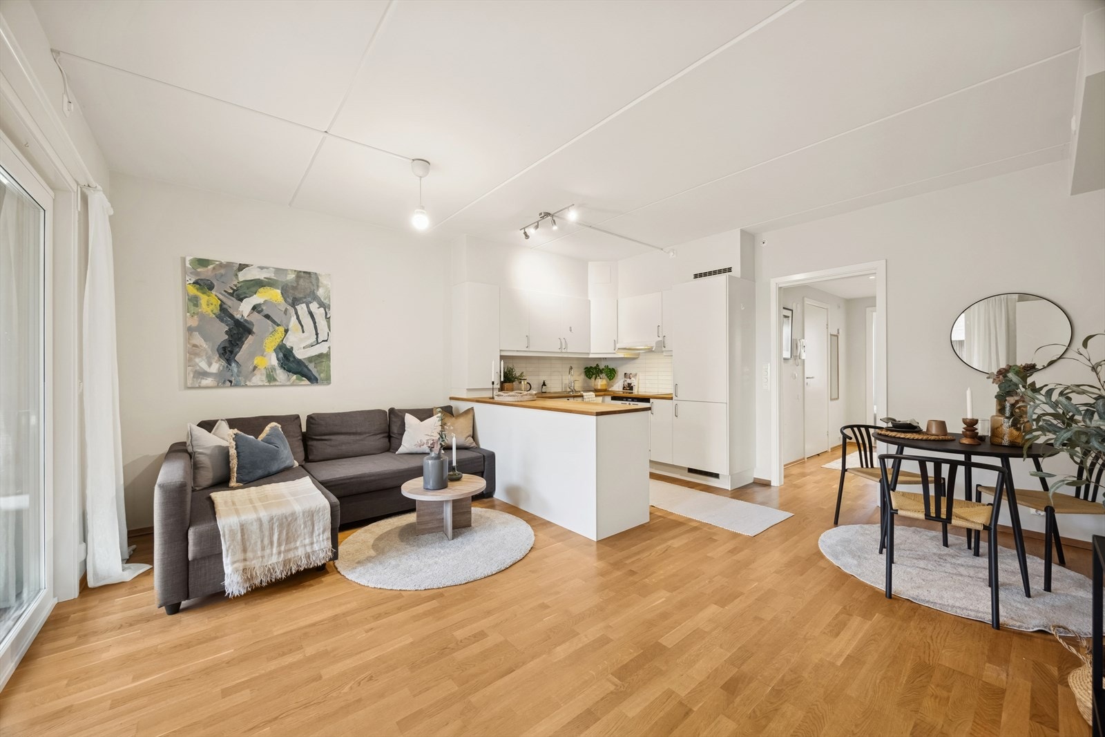 Sameiet har bl.a. TV/bredbåndstjenester inkludert i felleskostnadene. Galleribilde