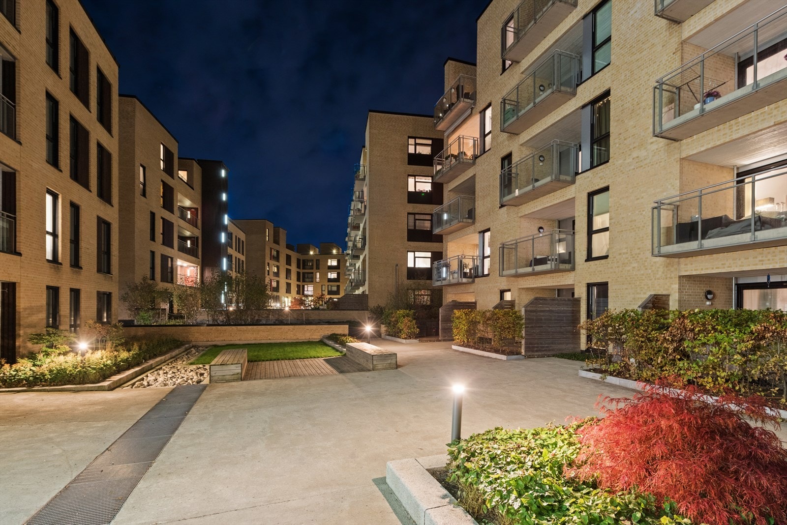 Boligen ligger i et populært og sentralt område på Fornebu. Galleribilde