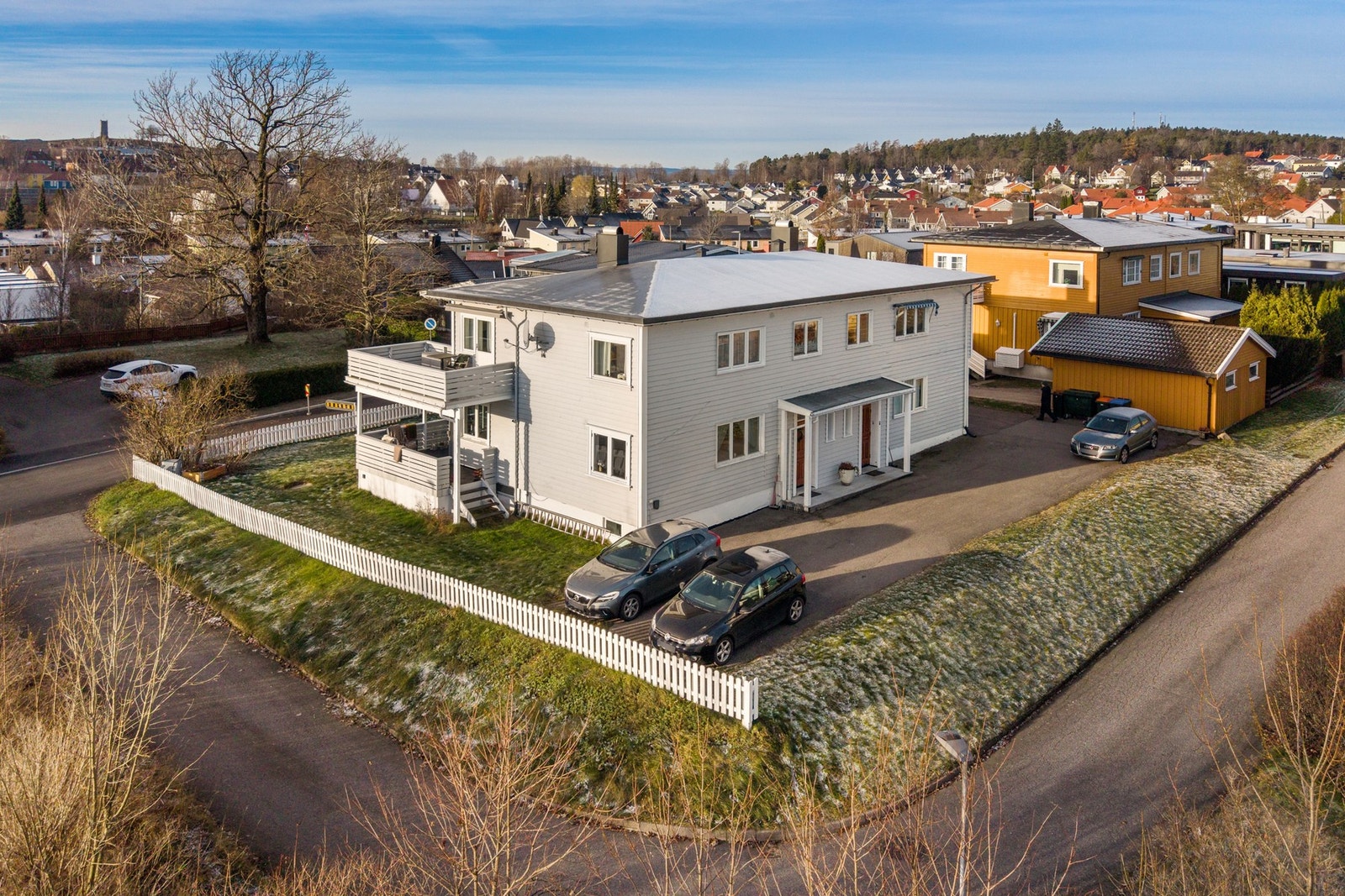 God plass til parkering Galleribilde