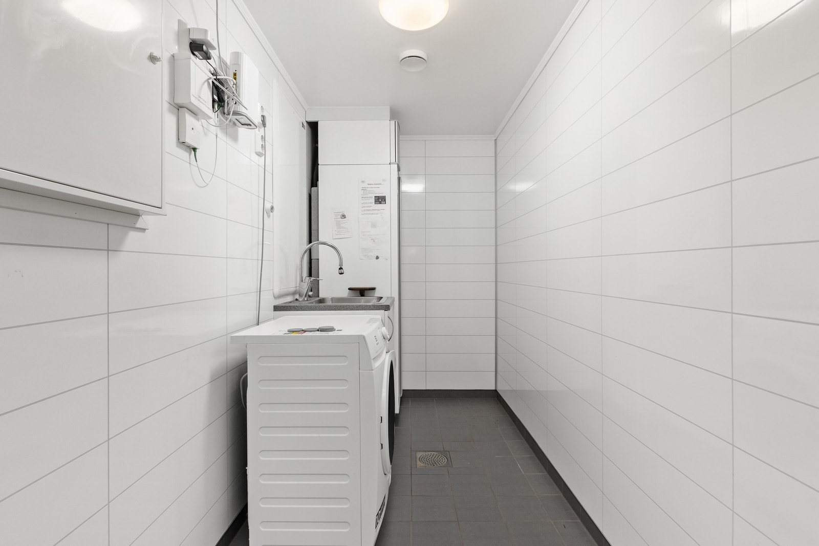 Vaskerom og teknisk rom. Galleribilde