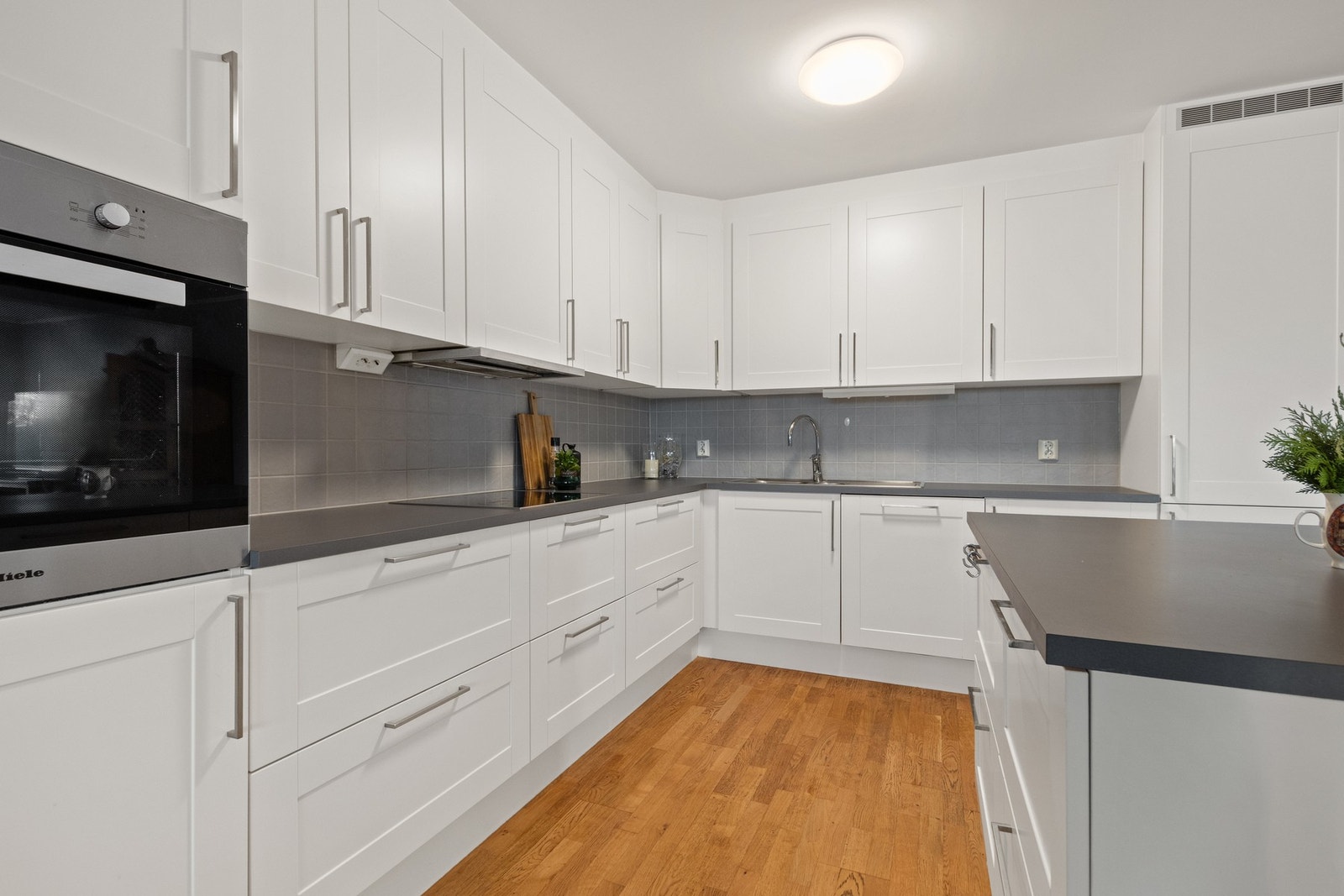 Kjøkken. Galleribilde