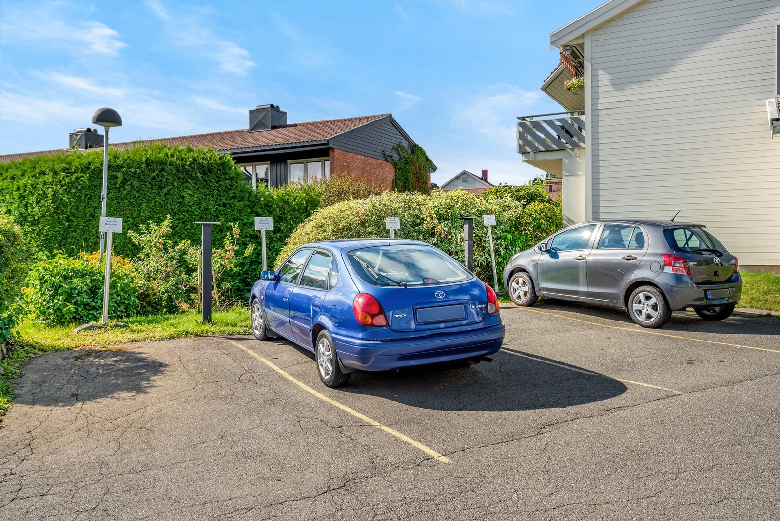 Dersom plan og bygningsetaten stiller krav til parkering ved bruksendring og omsøking av lokalet til bolig, vil borettslaget tilrettelegge for dette. Galleribilde