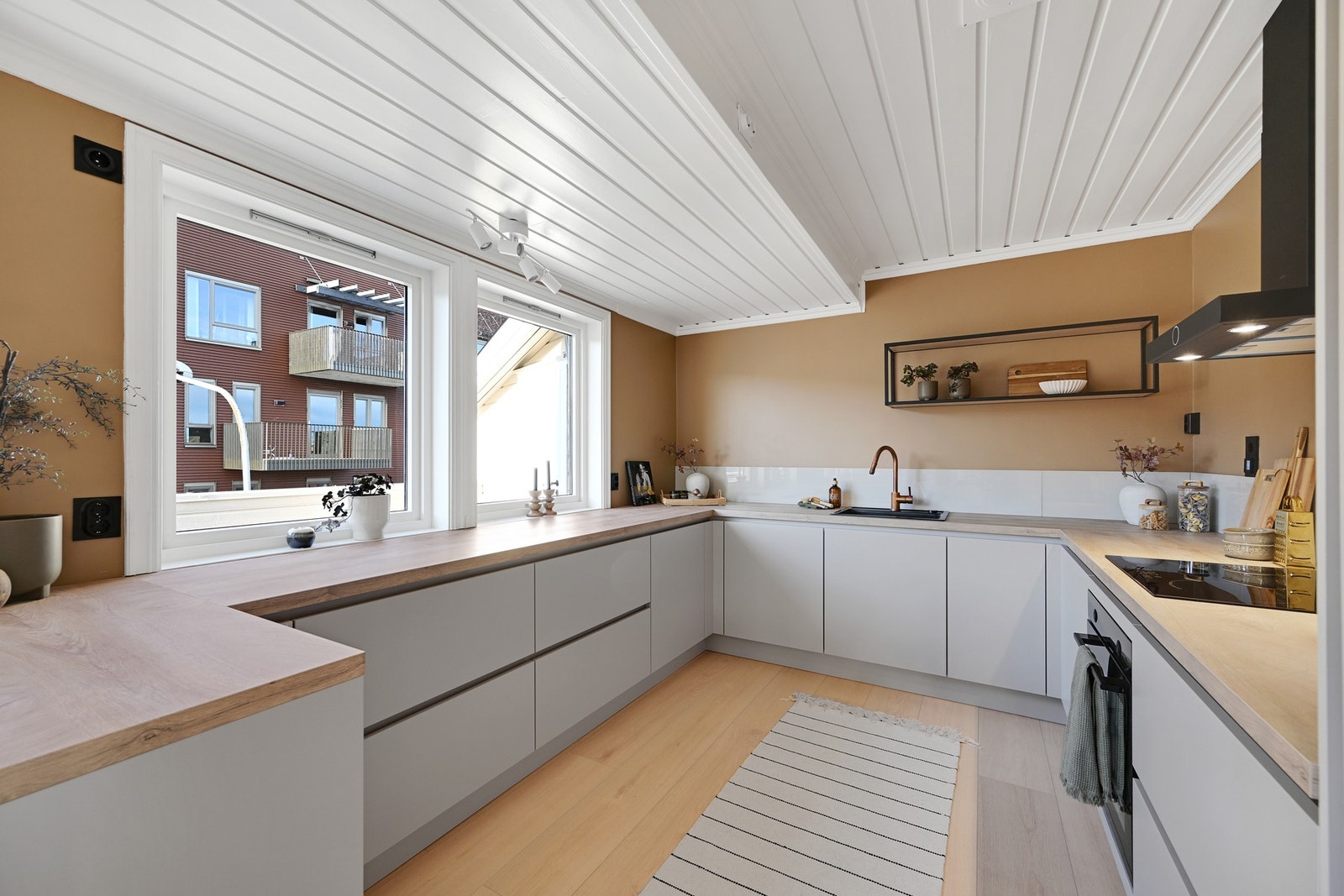 Med helt nytt Keo kjøkken Galleribilde