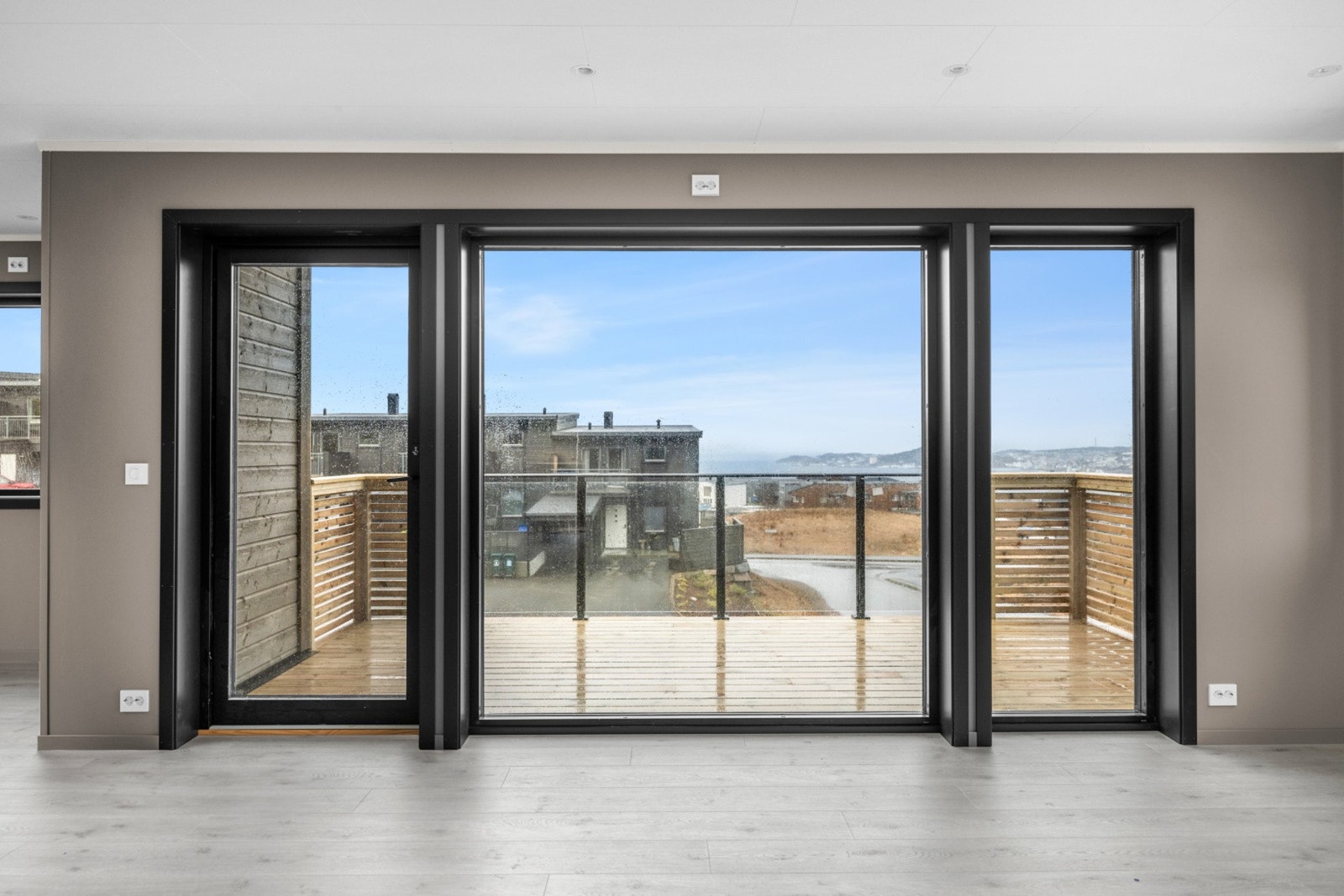 Utgang til veranda Galleribilde