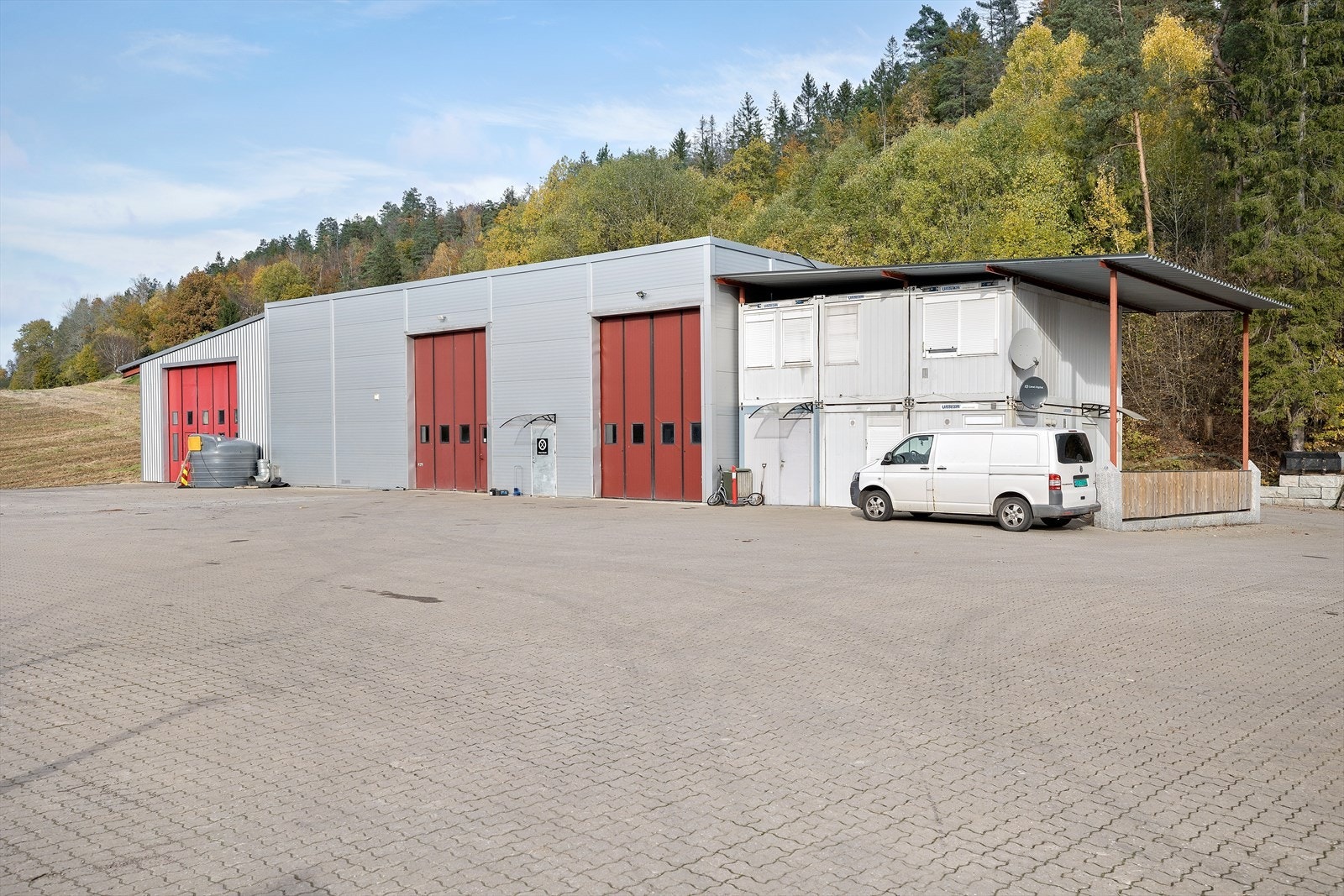 Lagerbygg/verksted Galleribilde