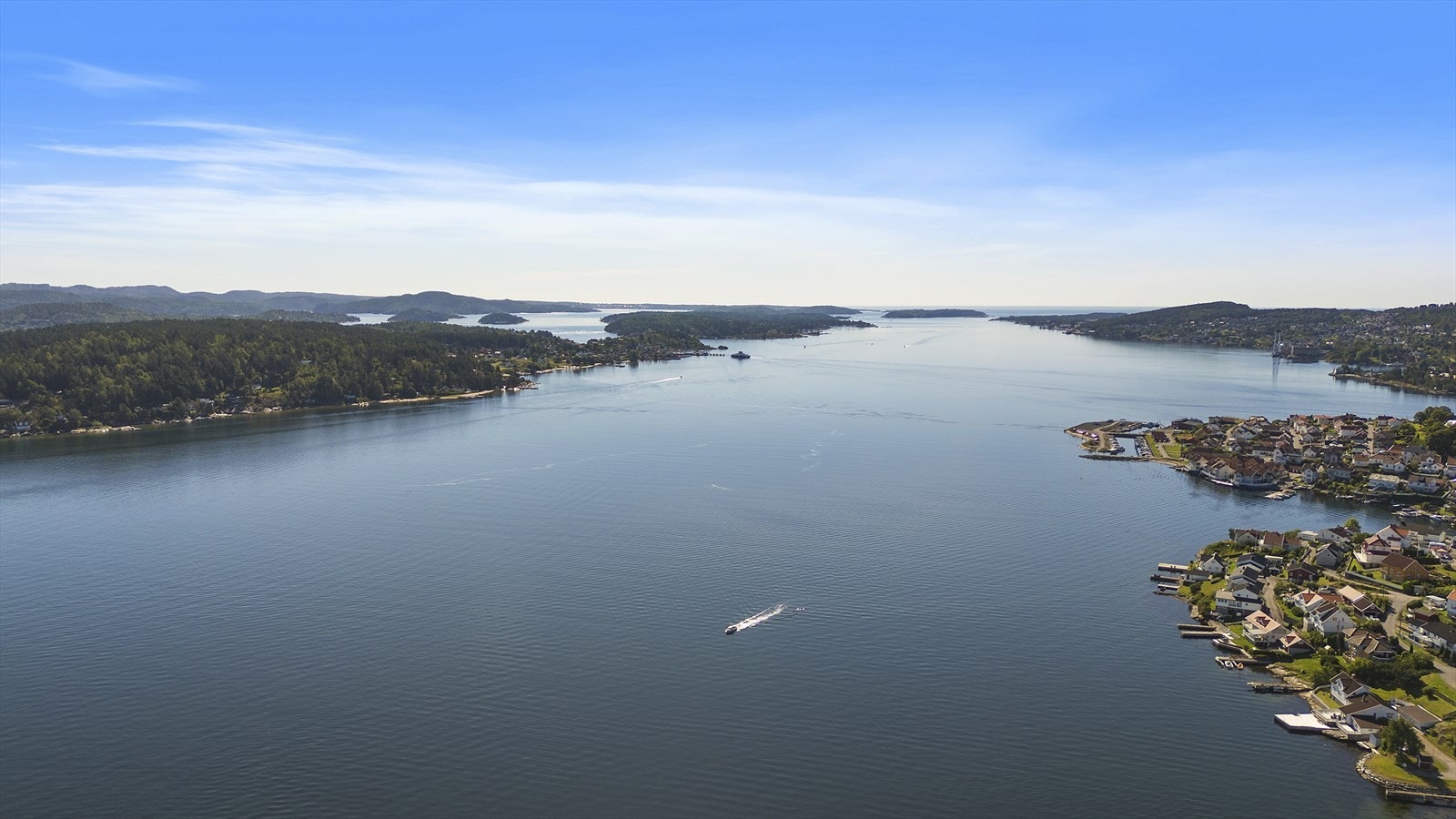 Dronefoto, nærområde Galleribilde