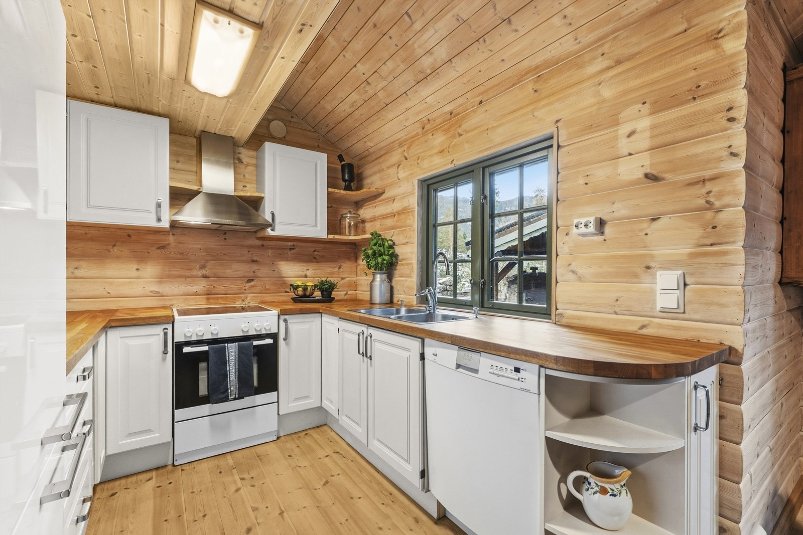 Hvitevarer medfølger Galleribilde