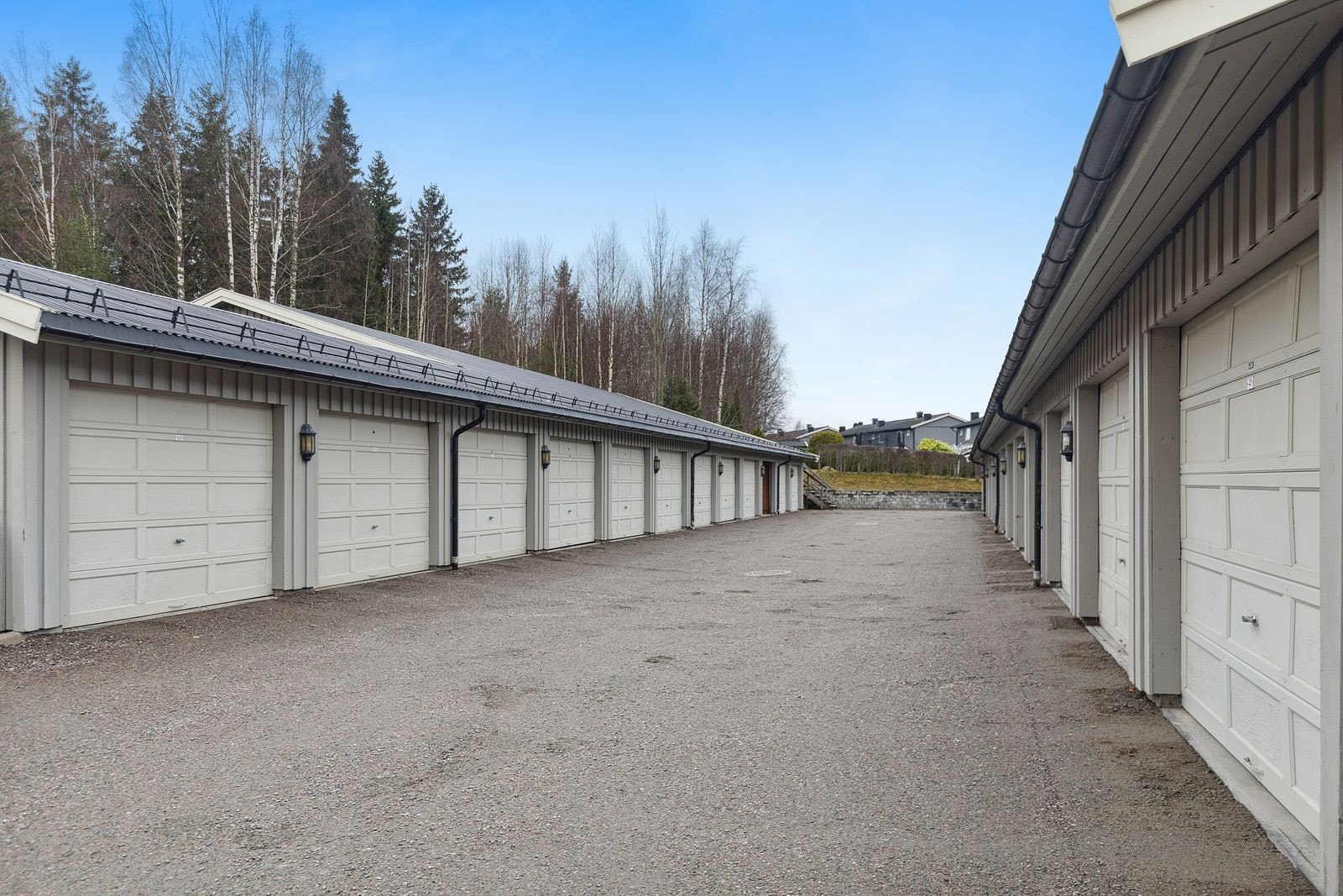 Det medfølger 1 garasjeplass i rekke. Galleribilde