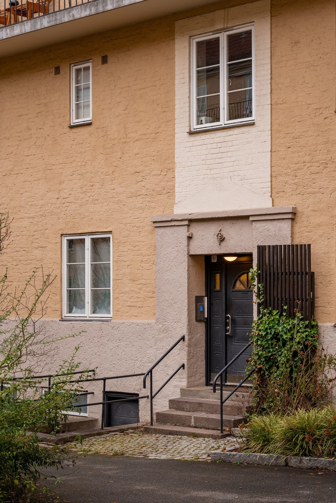 Leiligheten disponerer en kjeller- og en loftsbod. Galleribilde