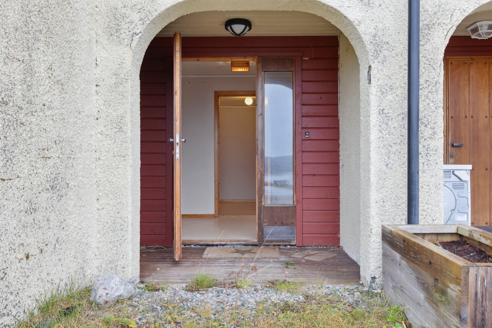 Et praktisk inngangsparti med enkel adkomst. Galleribilde