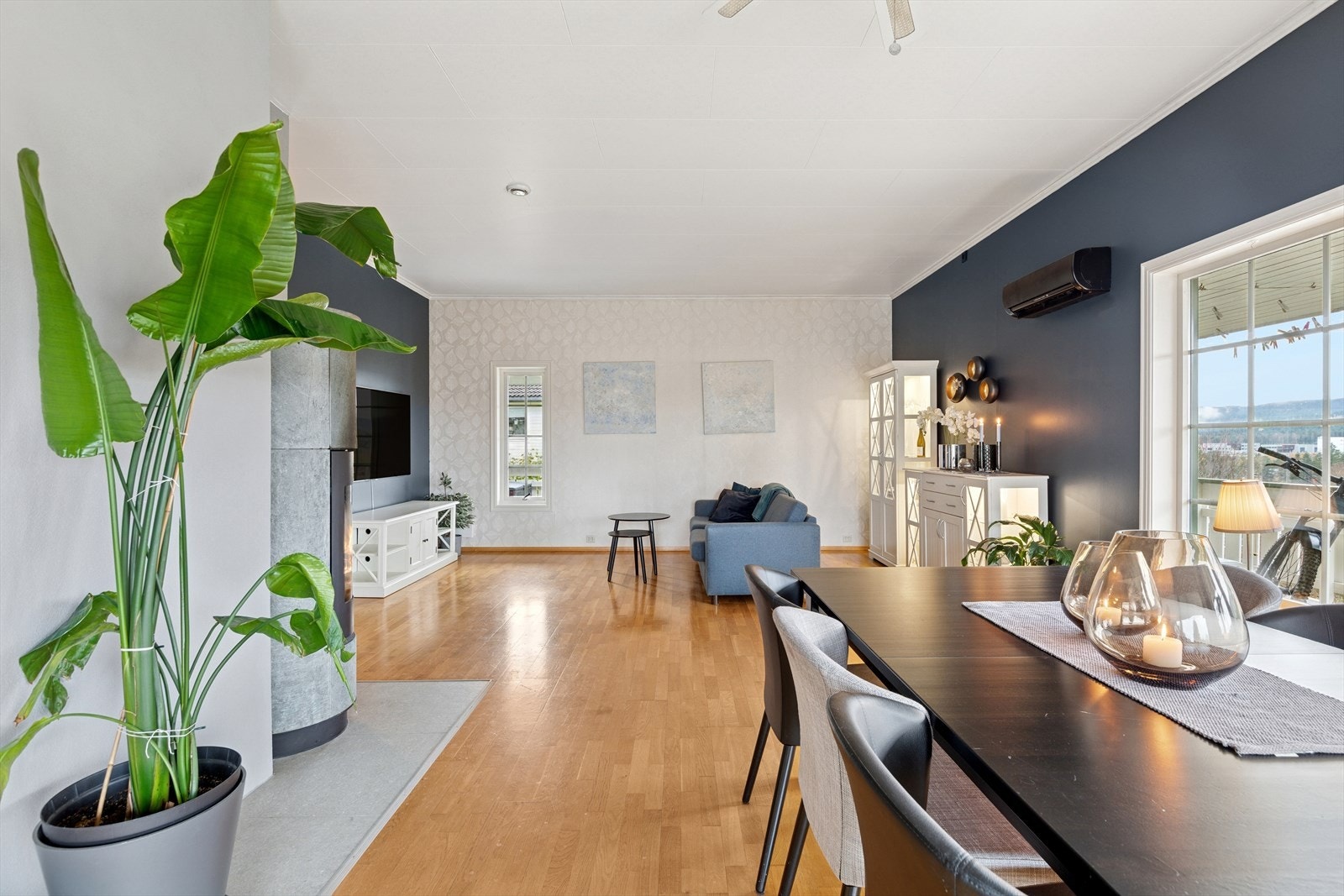 Her er det lyse, luftige rom og en god atmosfære. Galleribilde