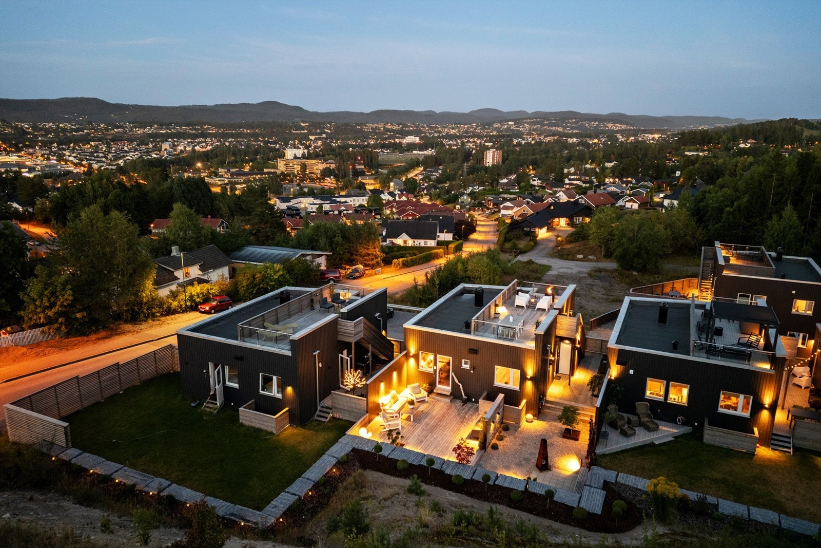 Eiendomsmegler Krogsveen v/Marianne Høimyhr presentere Bakkane 69C! Galleribilde