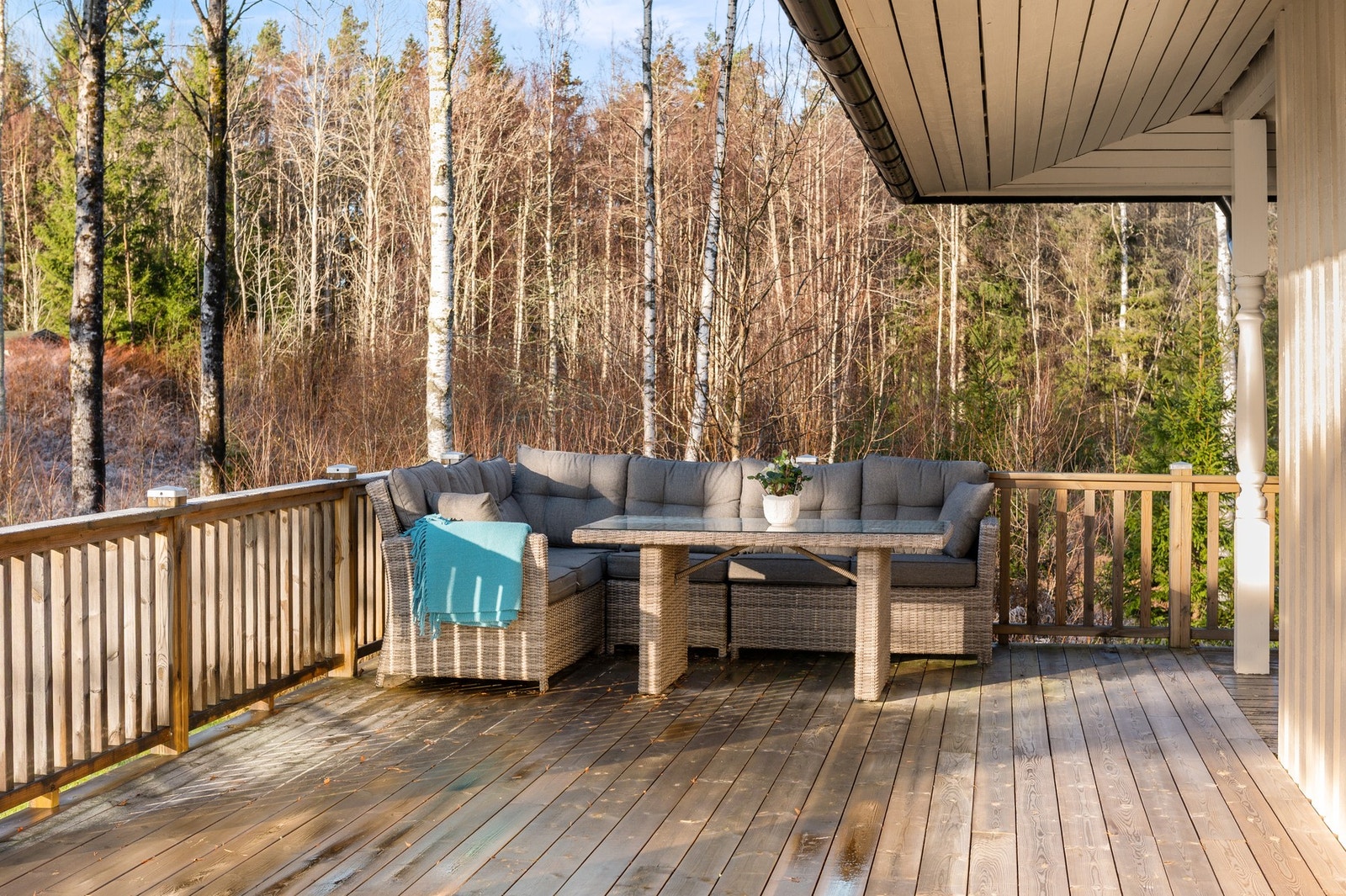 Terrassen ble oppført i 2022, utført på egeninnsats. Galleribilde