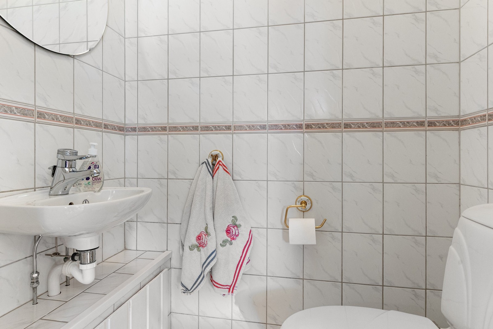 Praktisk med separat toalettrom. Galleribilde