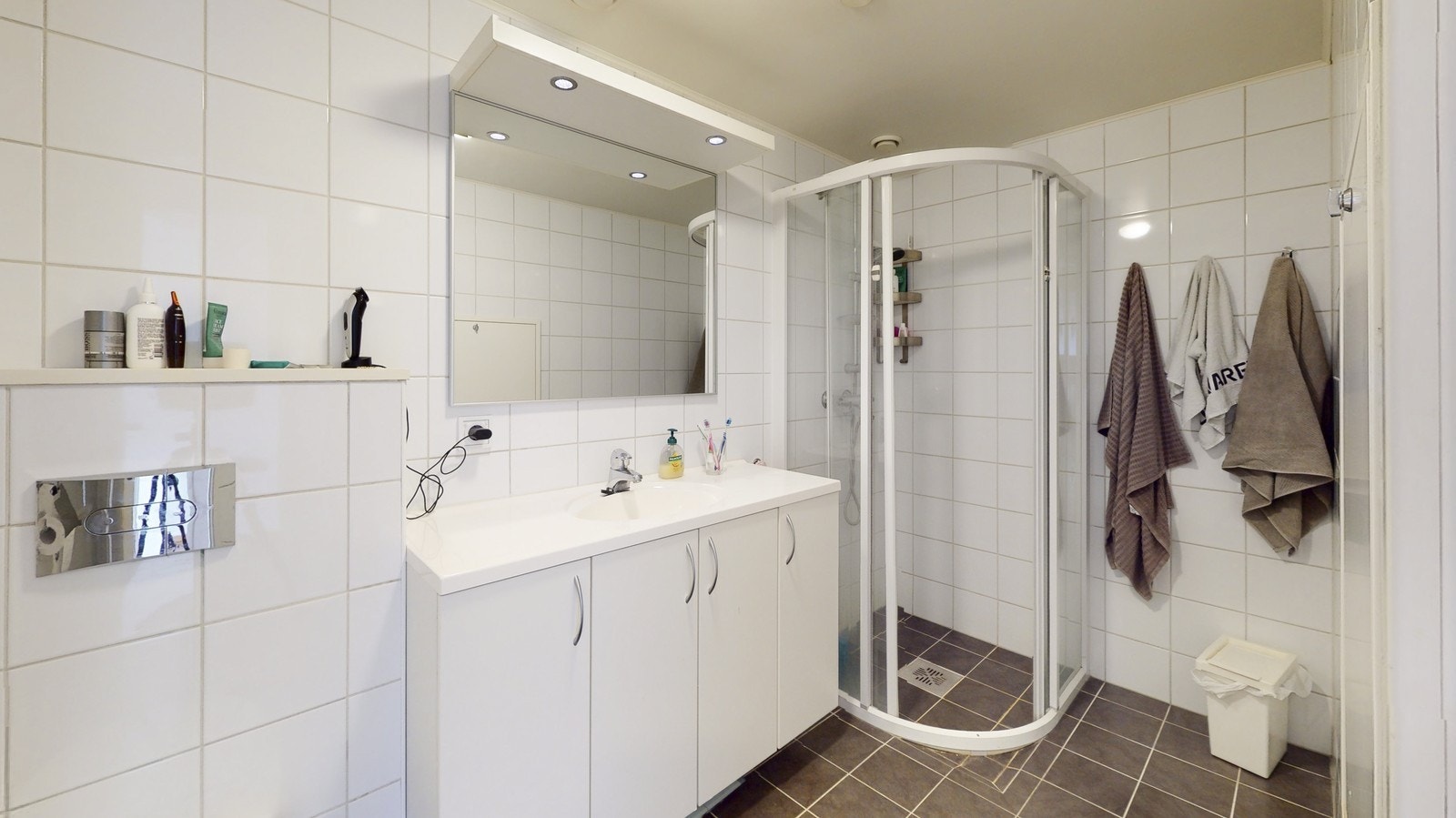 Flislagt bad Galleribilde