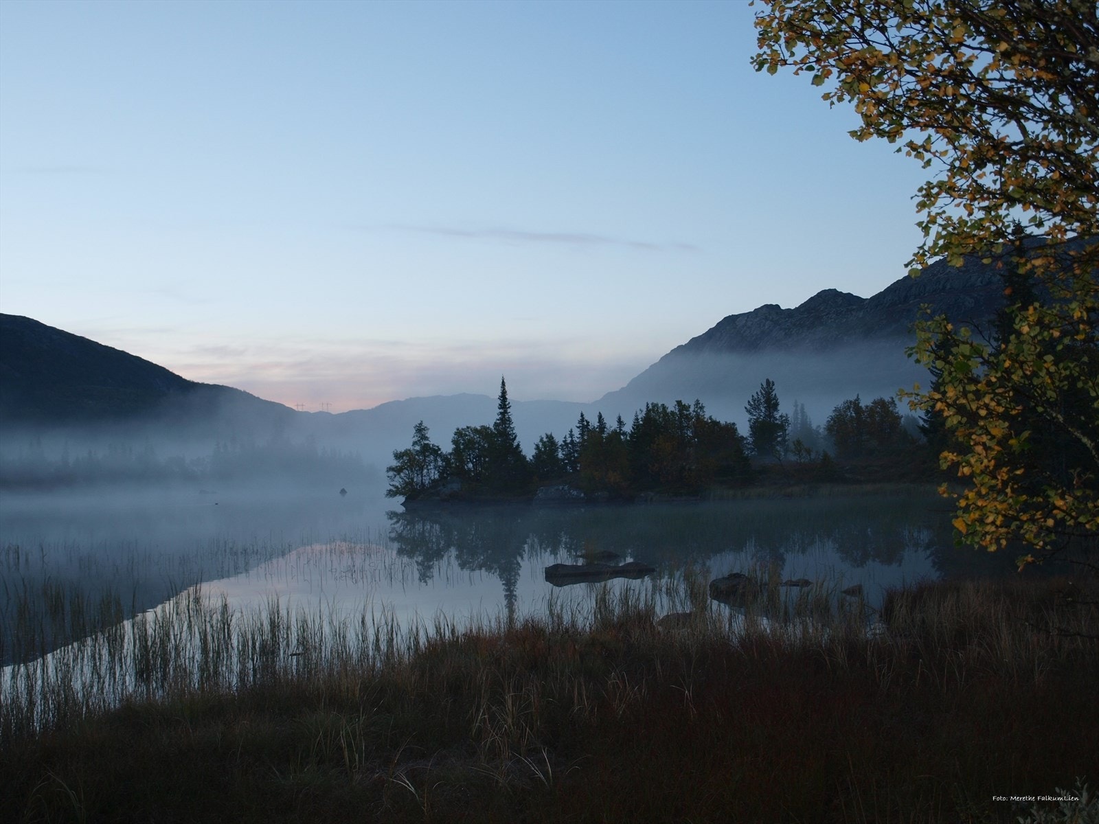 Magisk høstkveld ved Kvitåvatn Galleribilde