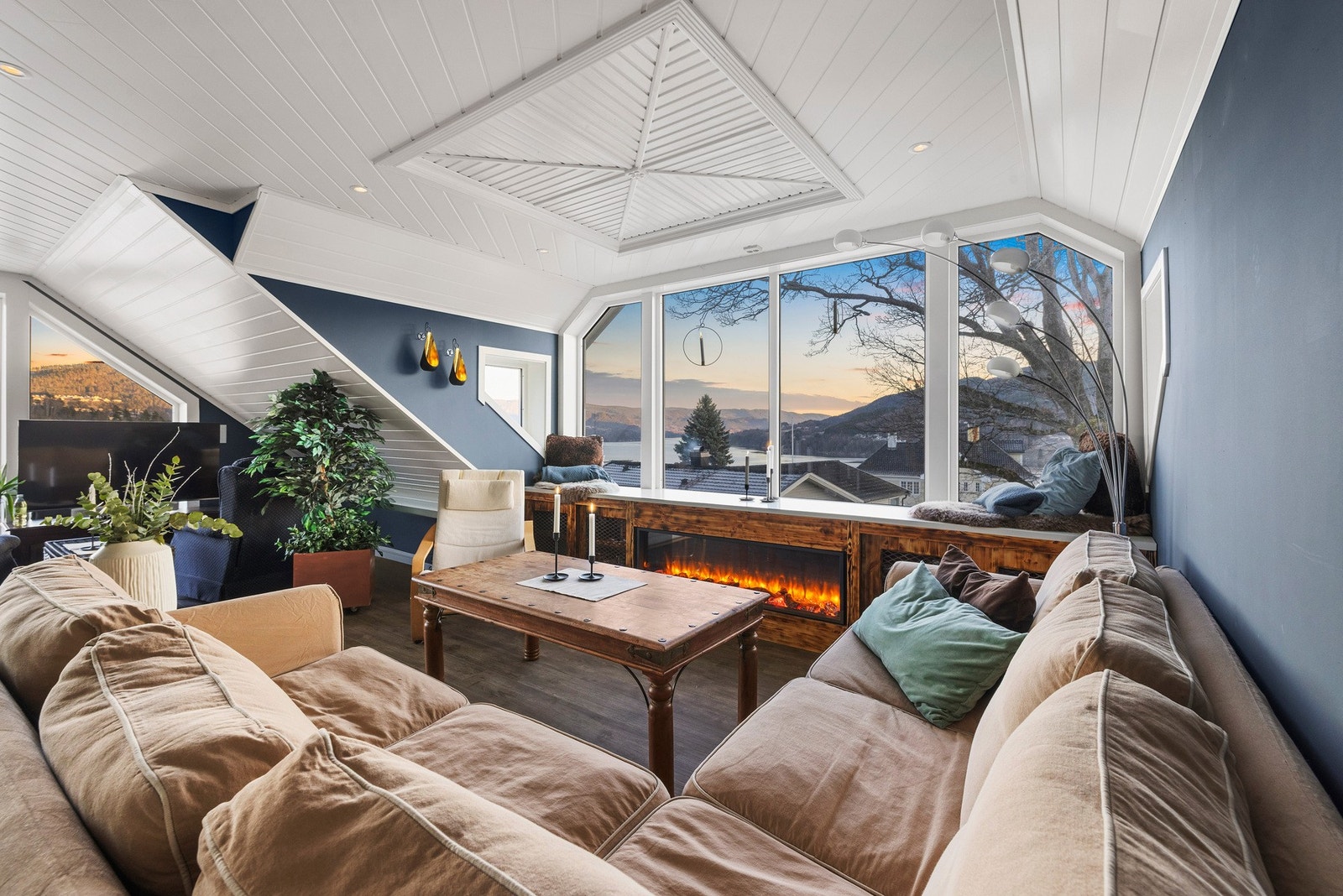 Stue med utsikt. Galleribilde