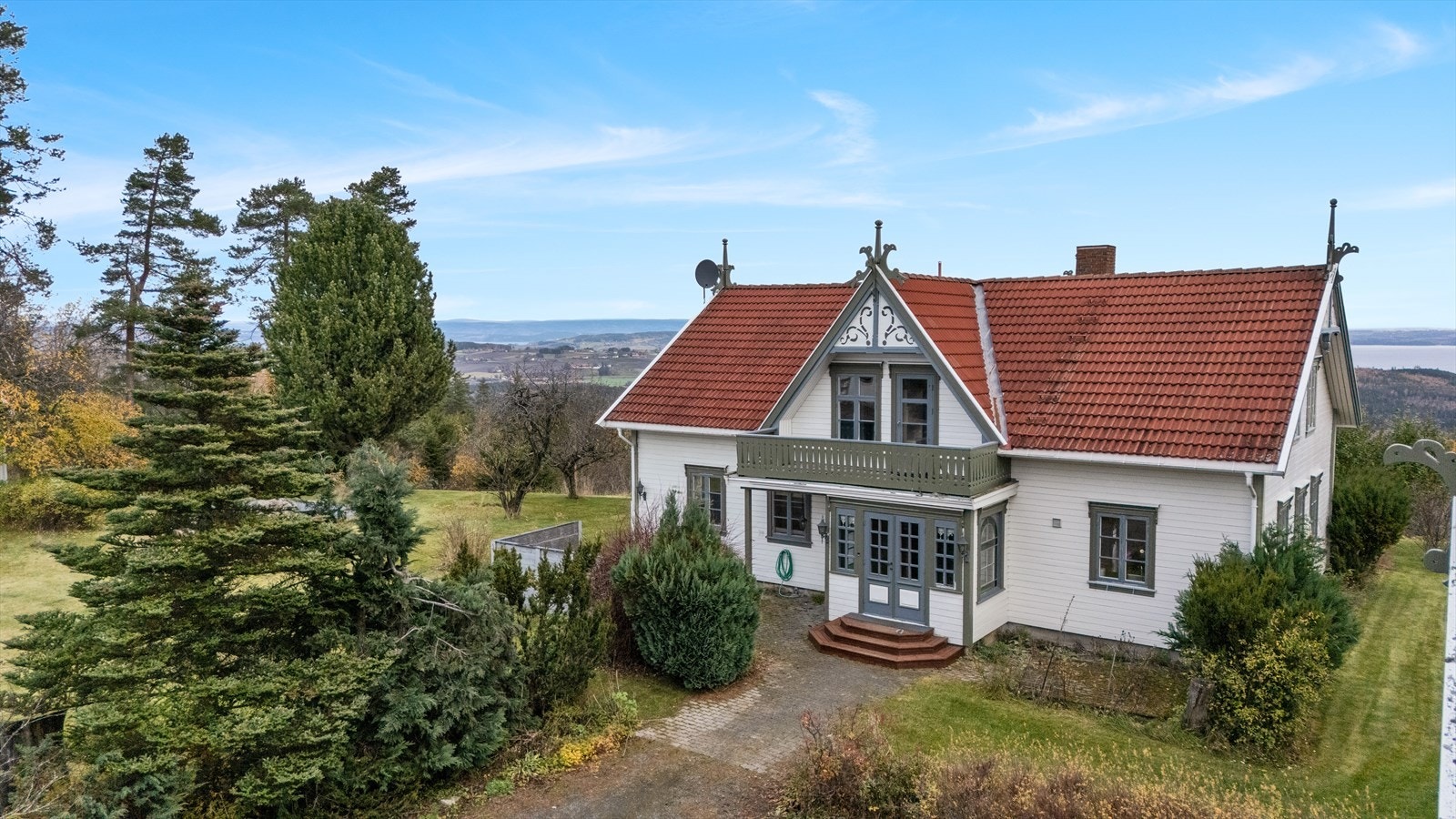 Fasade Trudvengvegen 52 hovedbolig Galleribilde