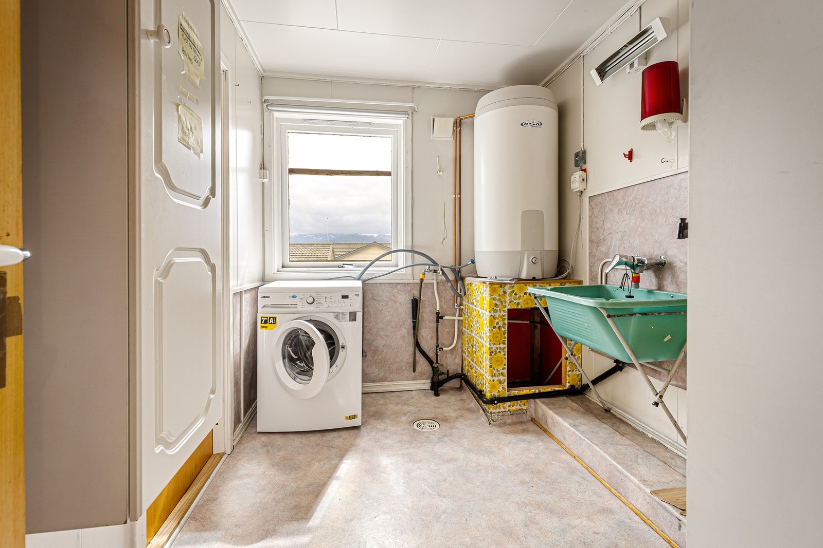 Vaskerom Galleribilde