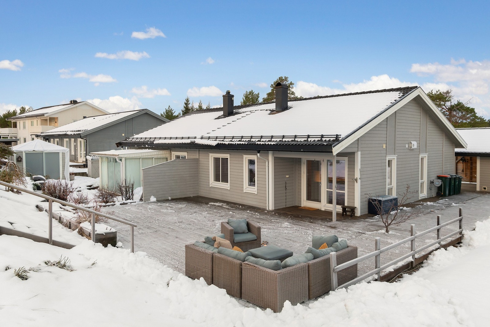 Velkommen til Flovikhaugvegen 28! Galleribilde