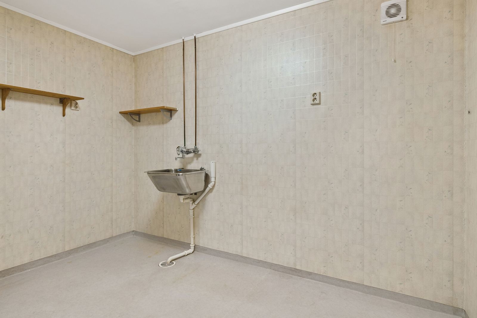 Vaskerom Galleribilde