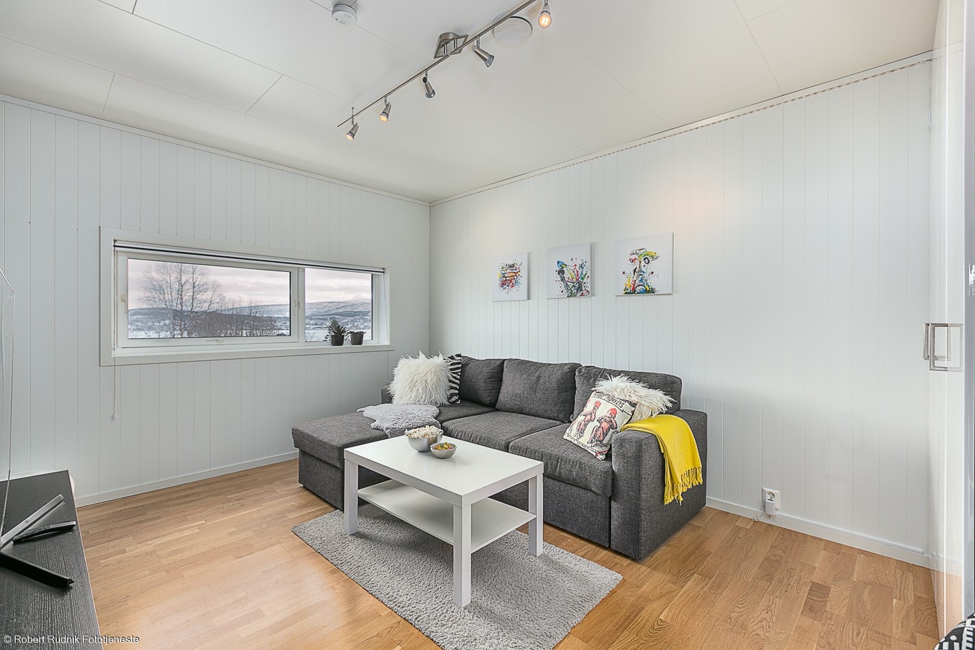 Soverom i første etasje benyttet som tv-stue. Galleribilde