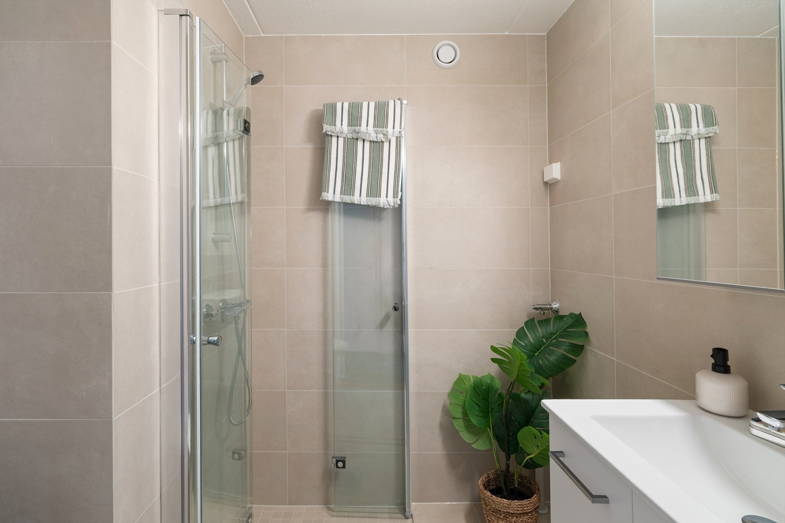 Det er varmekabler i gulv Galleribilde