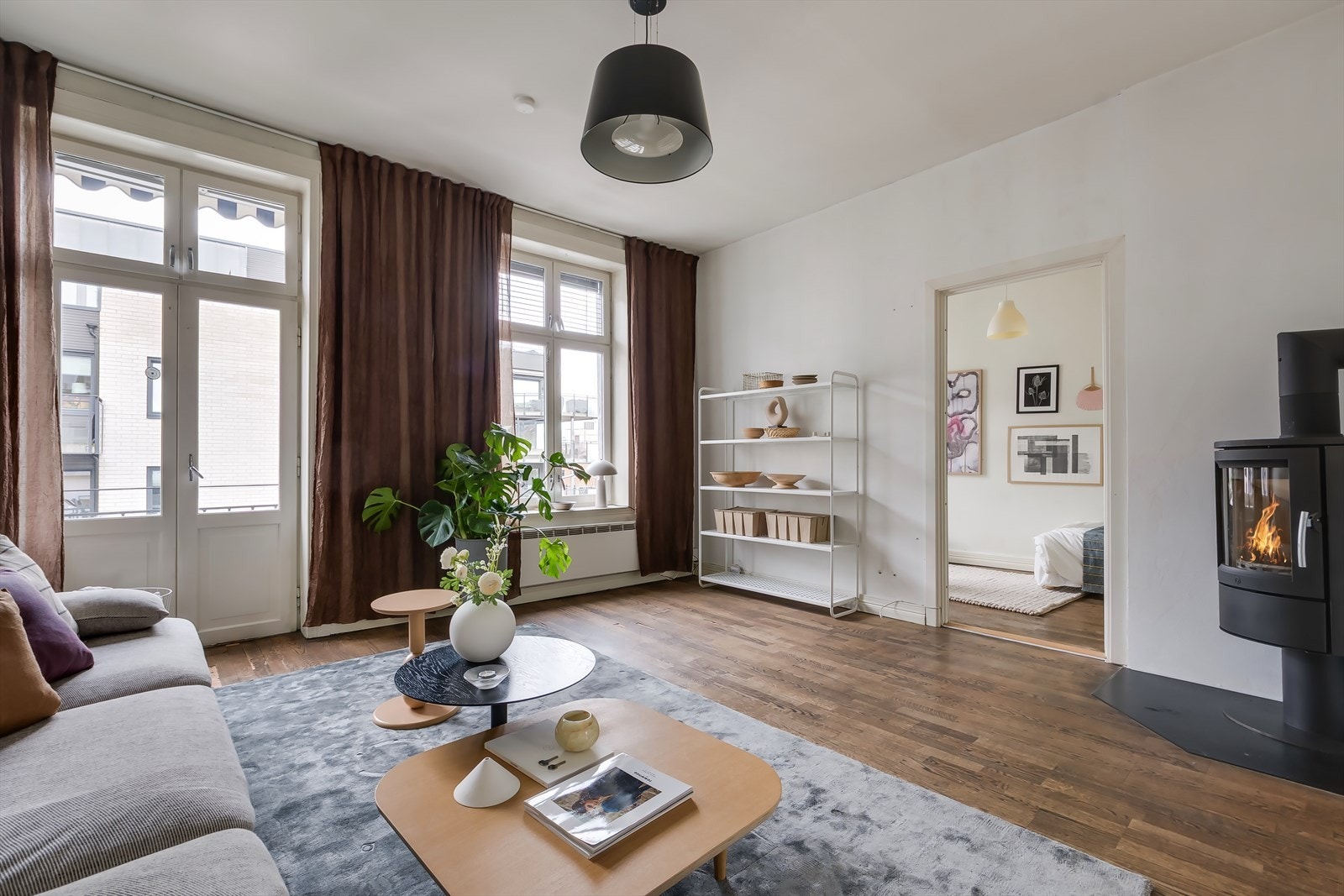 Dette er en unik og attraktiv selveierleilighet med gjennomgående planløsning og 5 soverom. Galleribilde