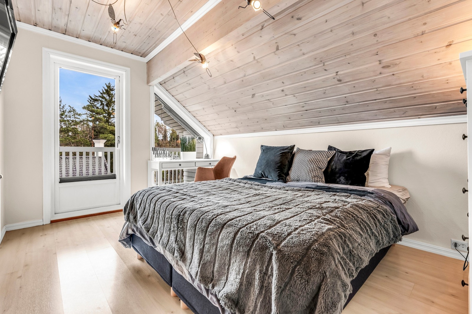 Soverom 3 i loftsetasjen Galleribilde