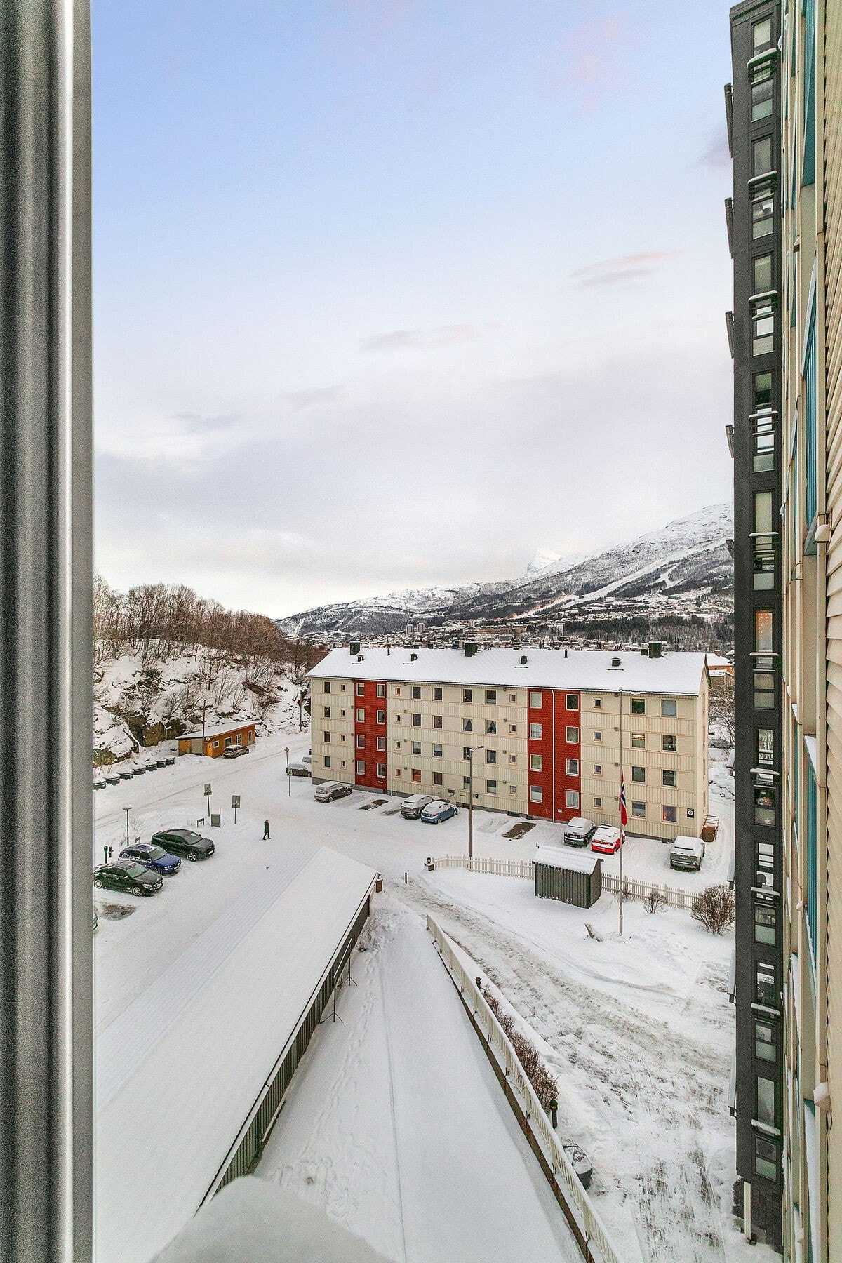 Utsikt fra balkong Galleribilde