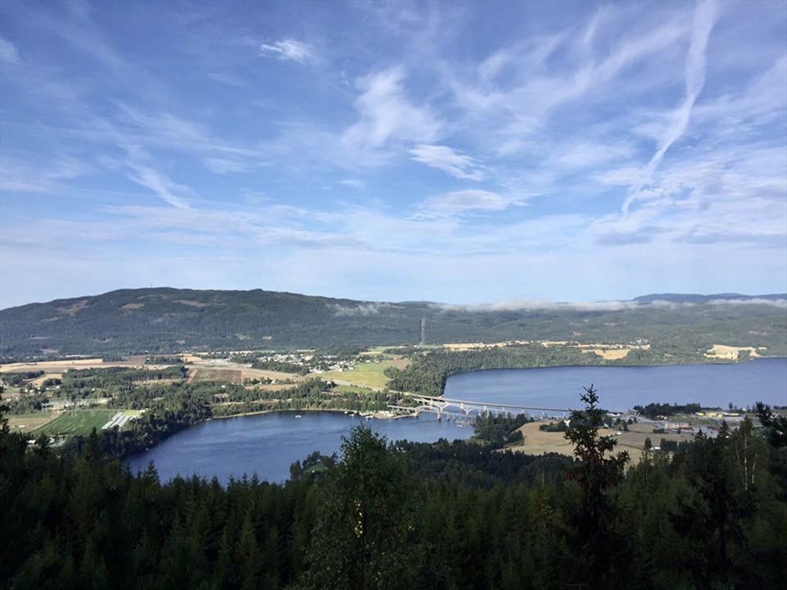 Minnesund sett fra Ninabben Galleribilde
