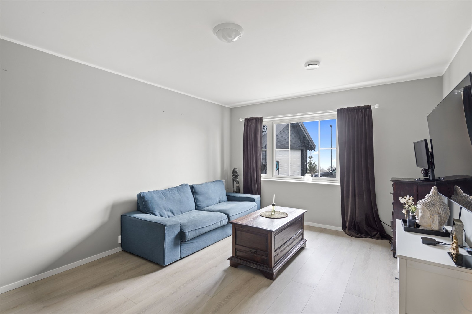 Tv-stue i underetasjen - perfekt for barna i huset. Galleribilde