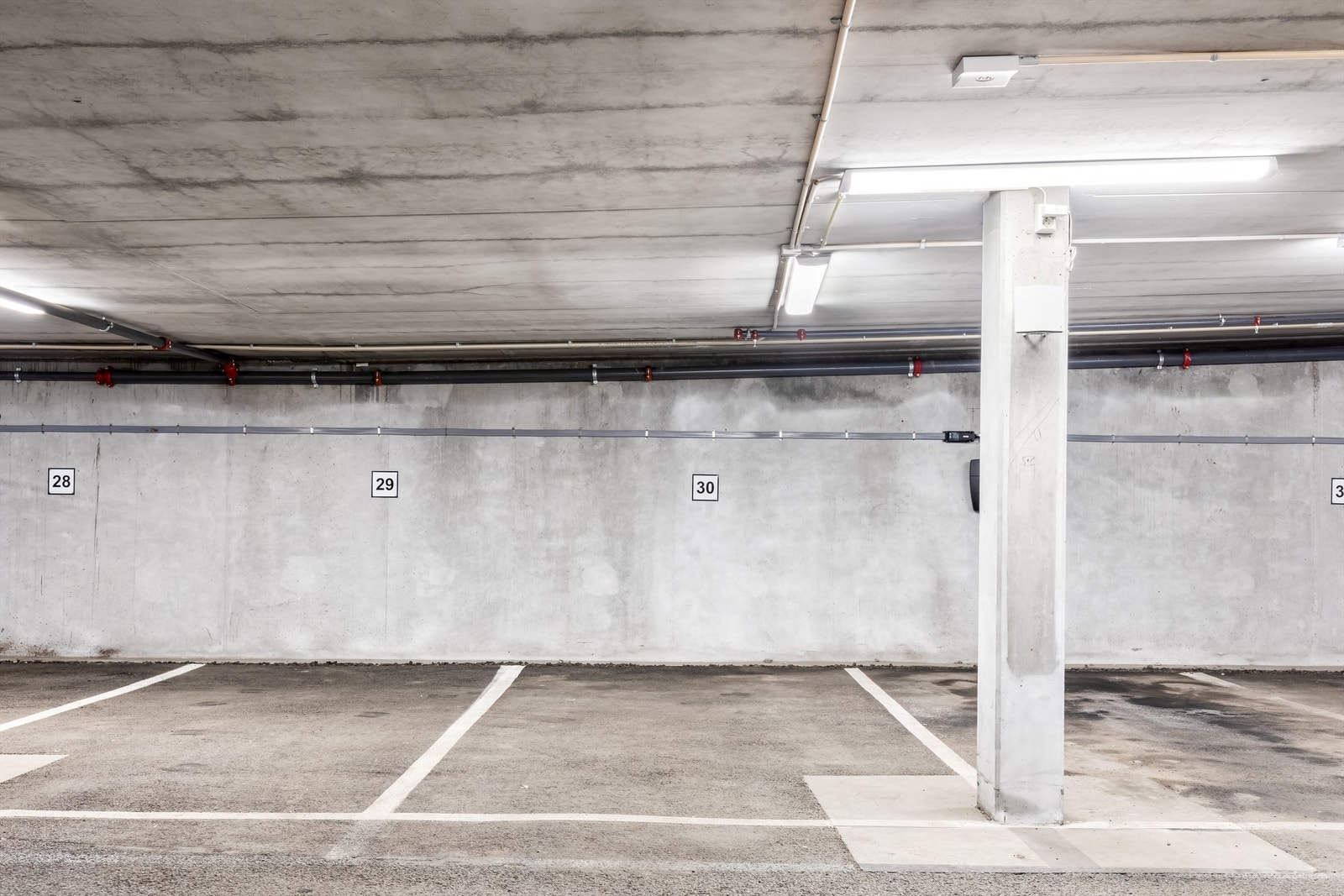 Garasjeplass medfølger leiligheten Galleribilde