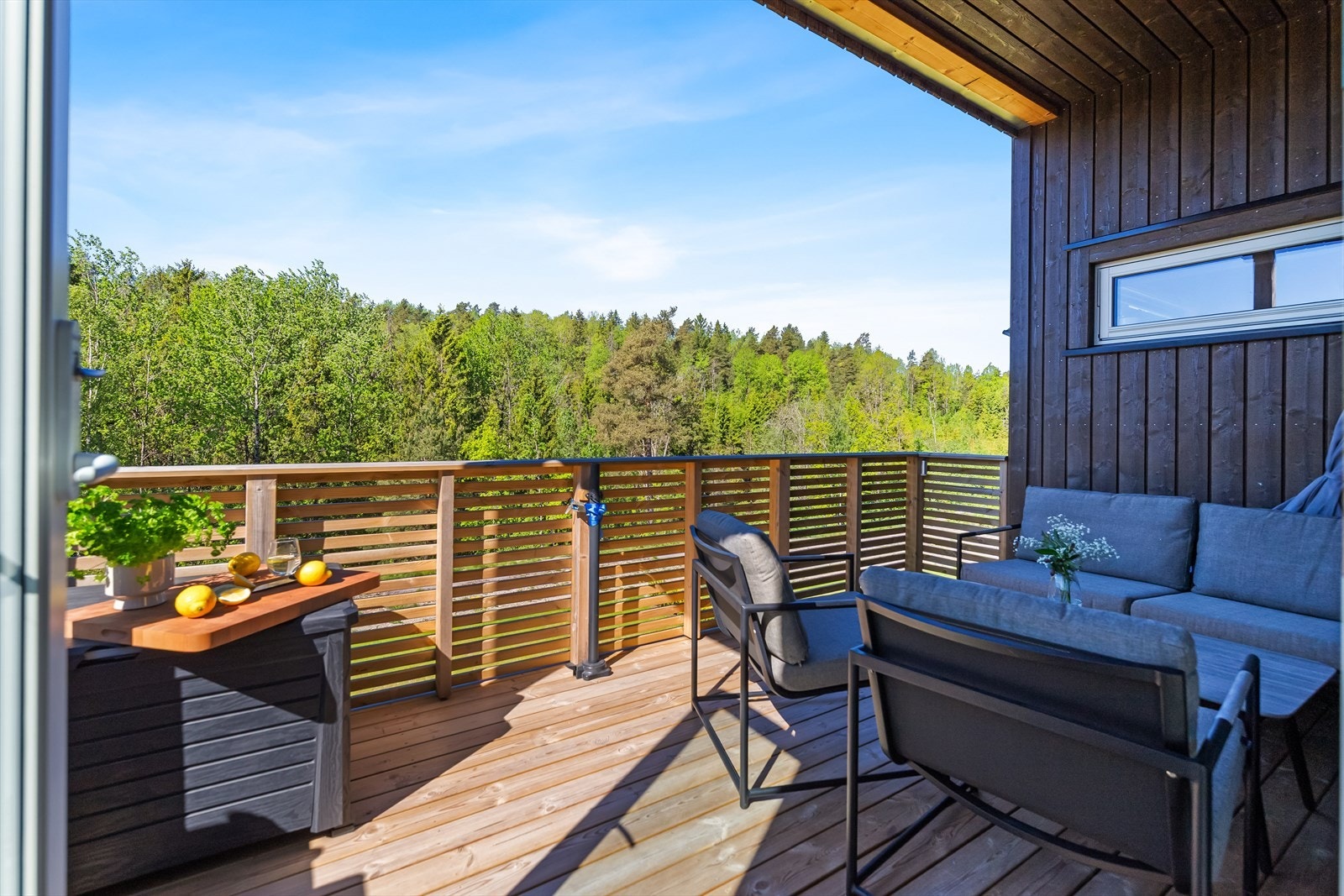 En hyggelig friplass med følelsen av å være i naturen Galleribilde