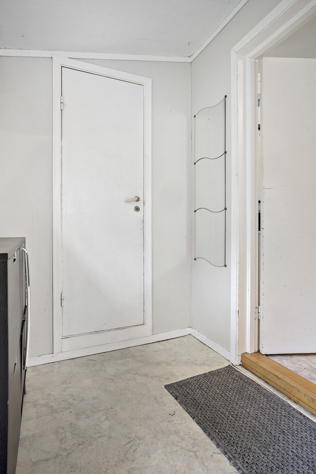 12549947_6-328-17_photo_print.jpg Galleribilde