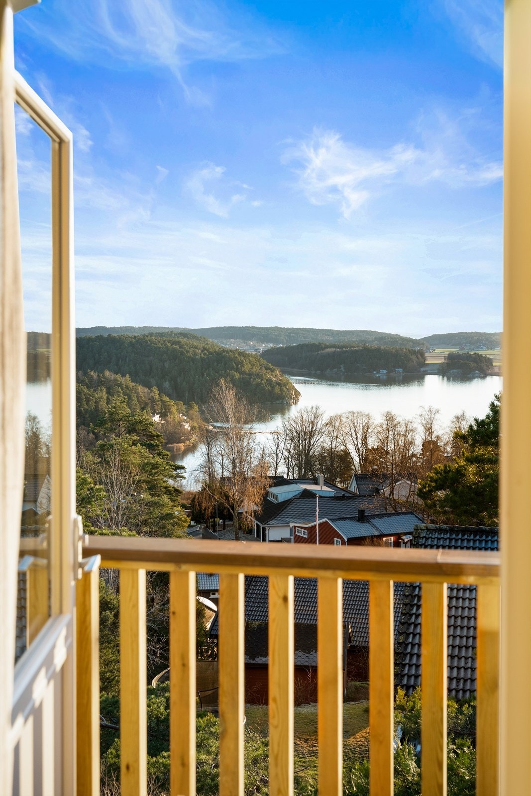Flott utsikt fra balkongen på soverommet Galleribilde